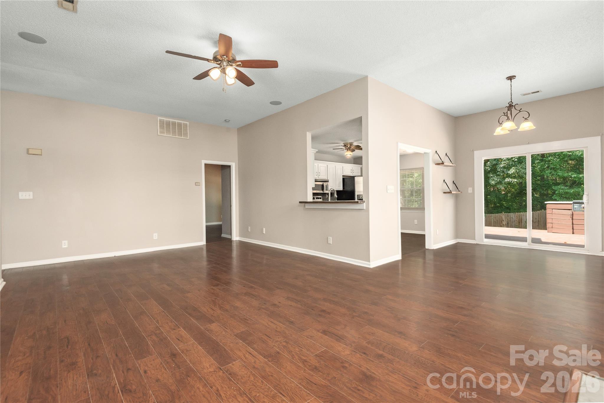 10333 Danesway Lane Property Photo 5