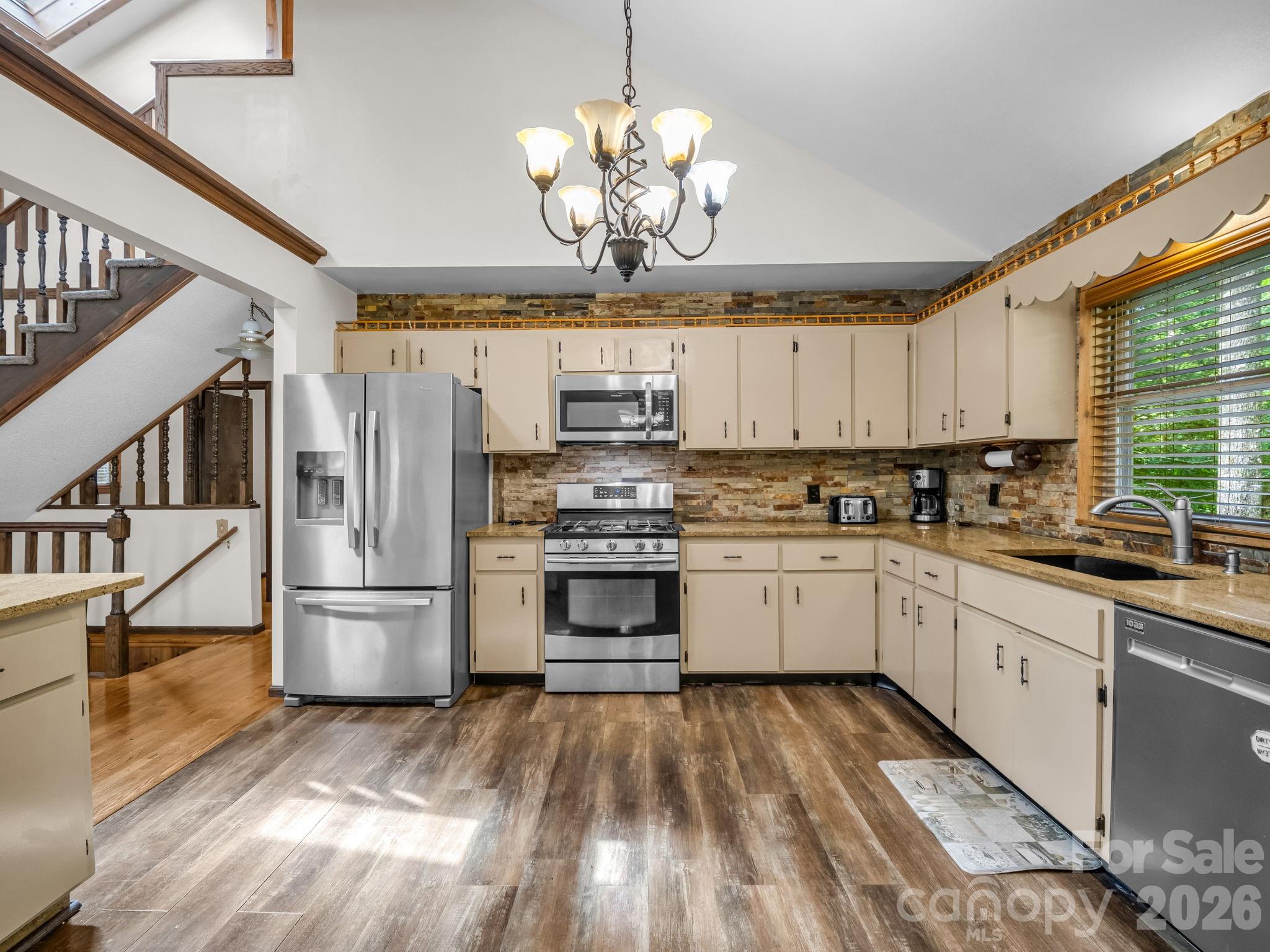 111 Buckeye Road Property Photo 8