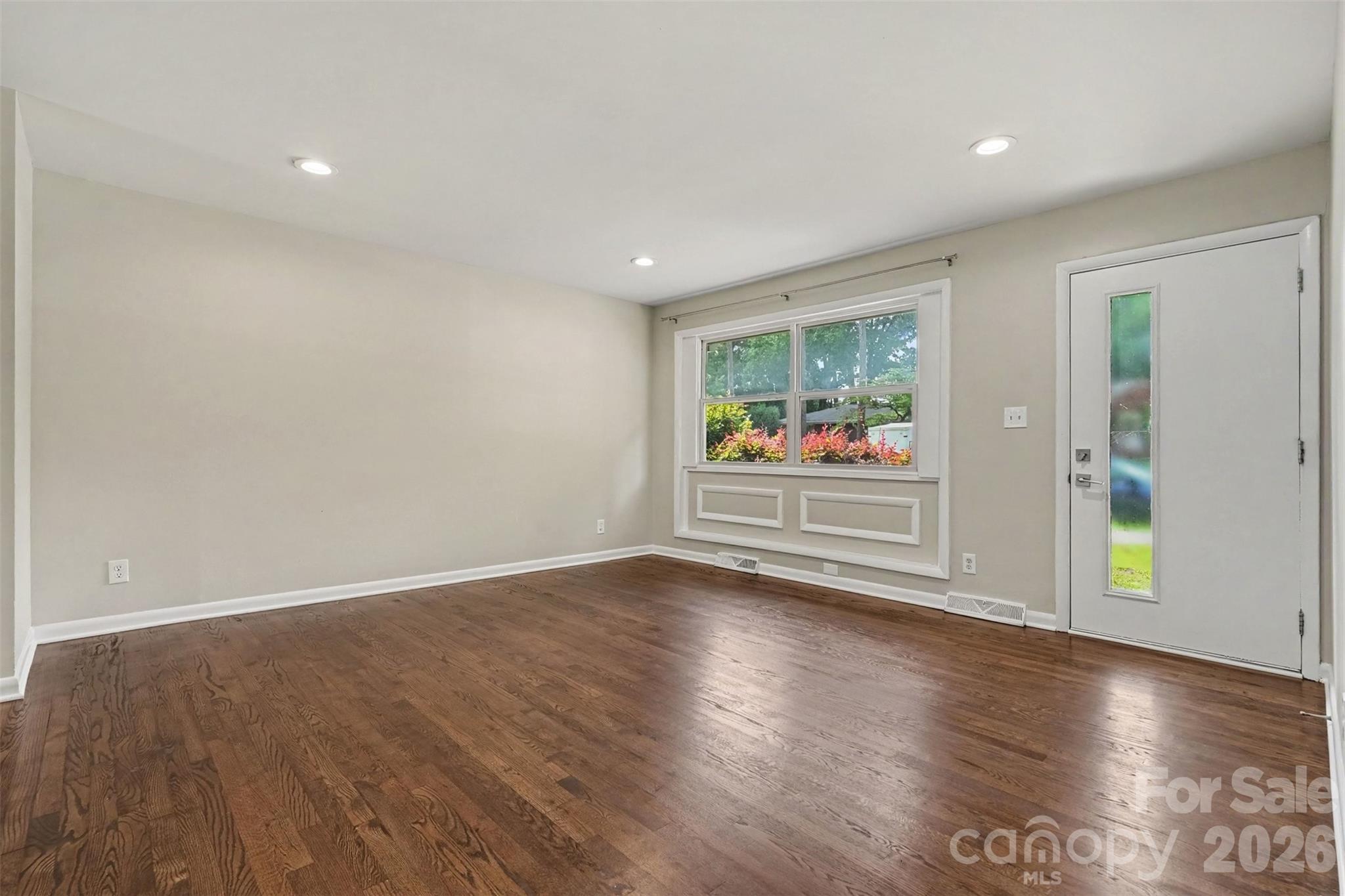 1741 Herrin Avenue Property Photo 7