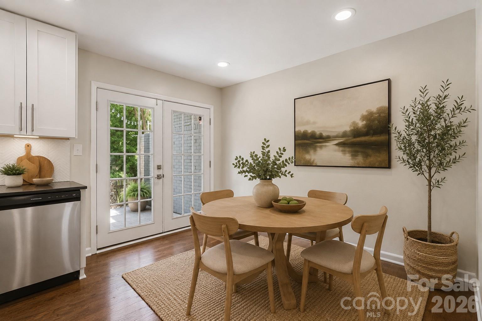 1741 Herrin Avenue Property Photo 10