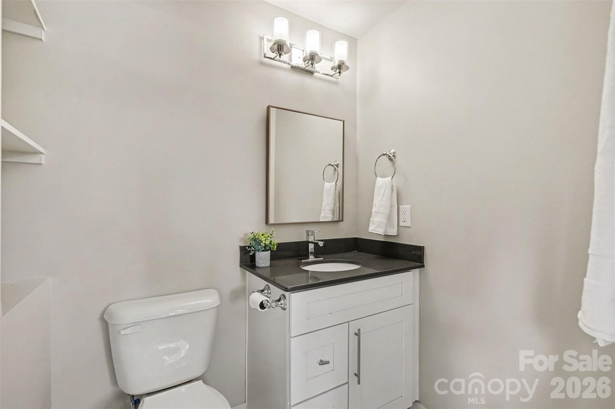 1741 Herrin Avenue Property Photo 23