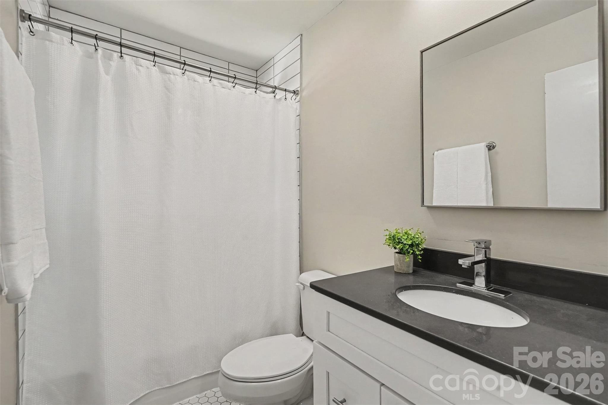 1741 Herrin Avenue Property Photo 28