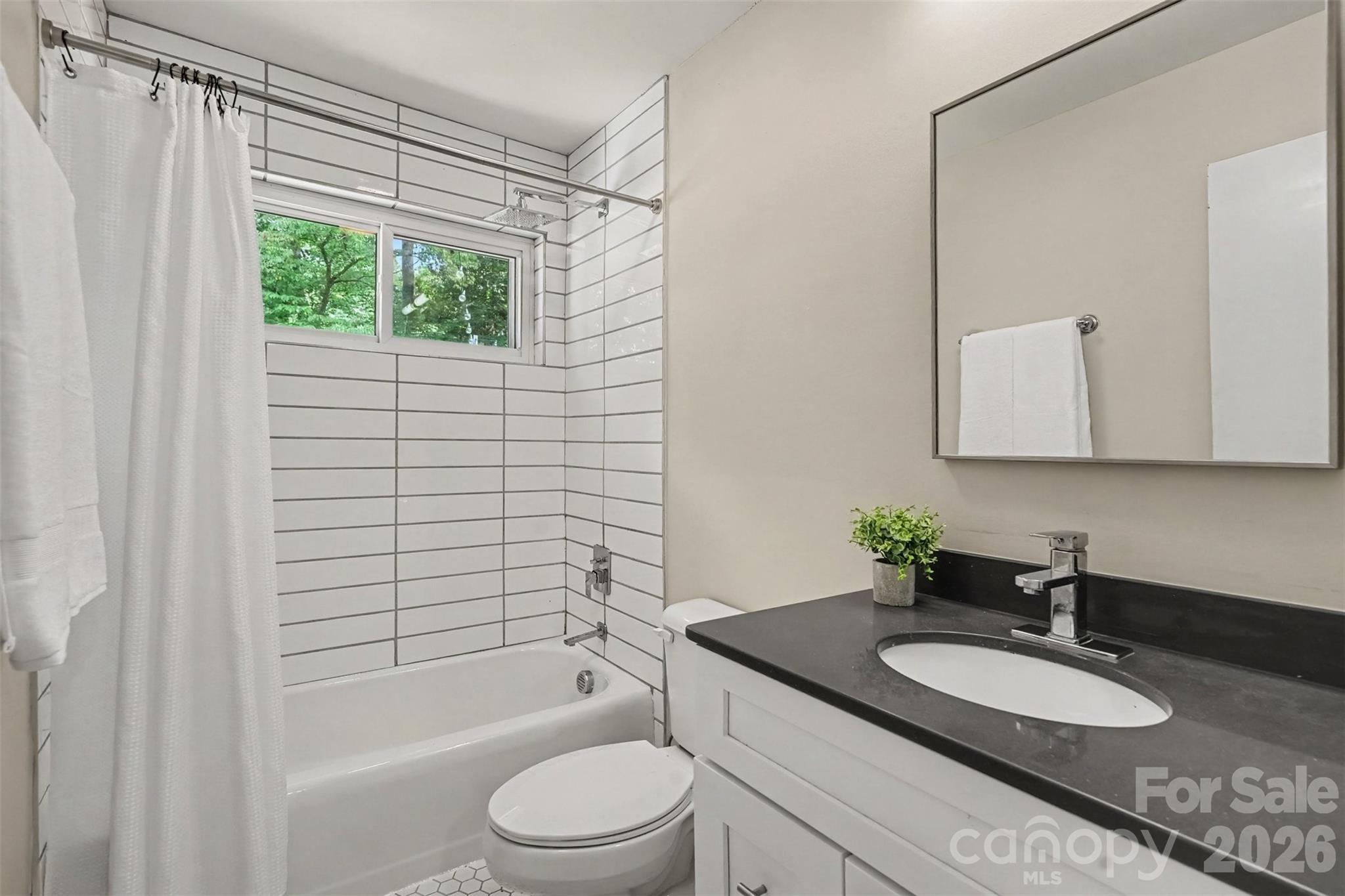 1741 Herrin Avenue Property Photo 29
