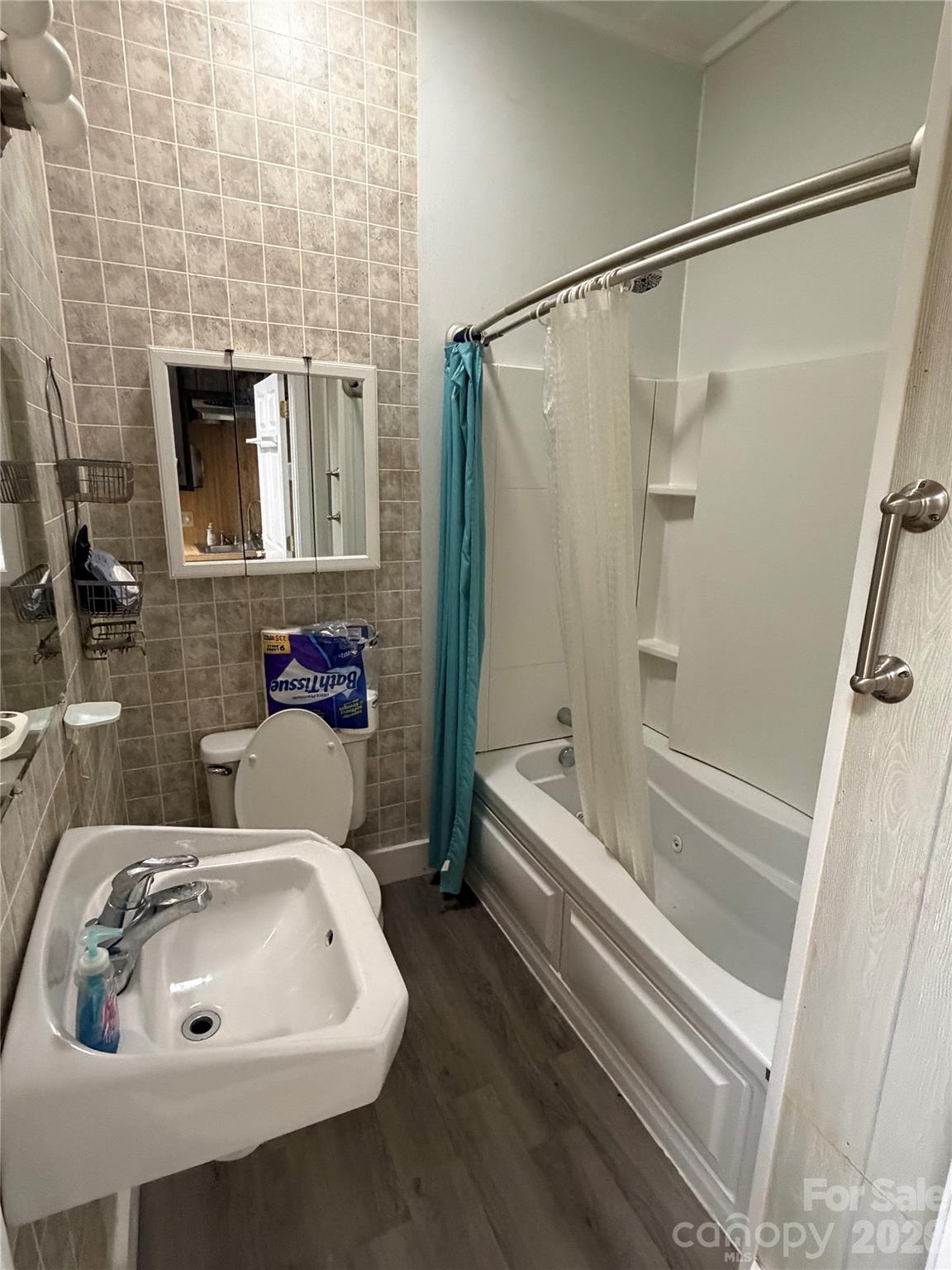 430 S Main Avenue Property Photo 7