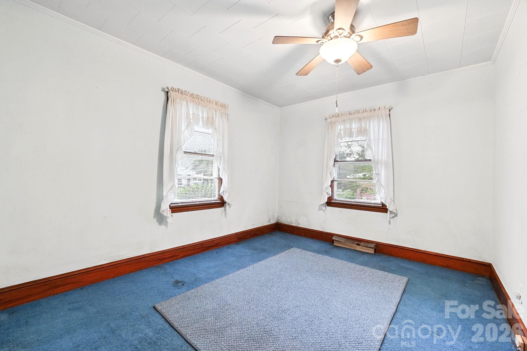 100 Dallas Street Property Photo 17