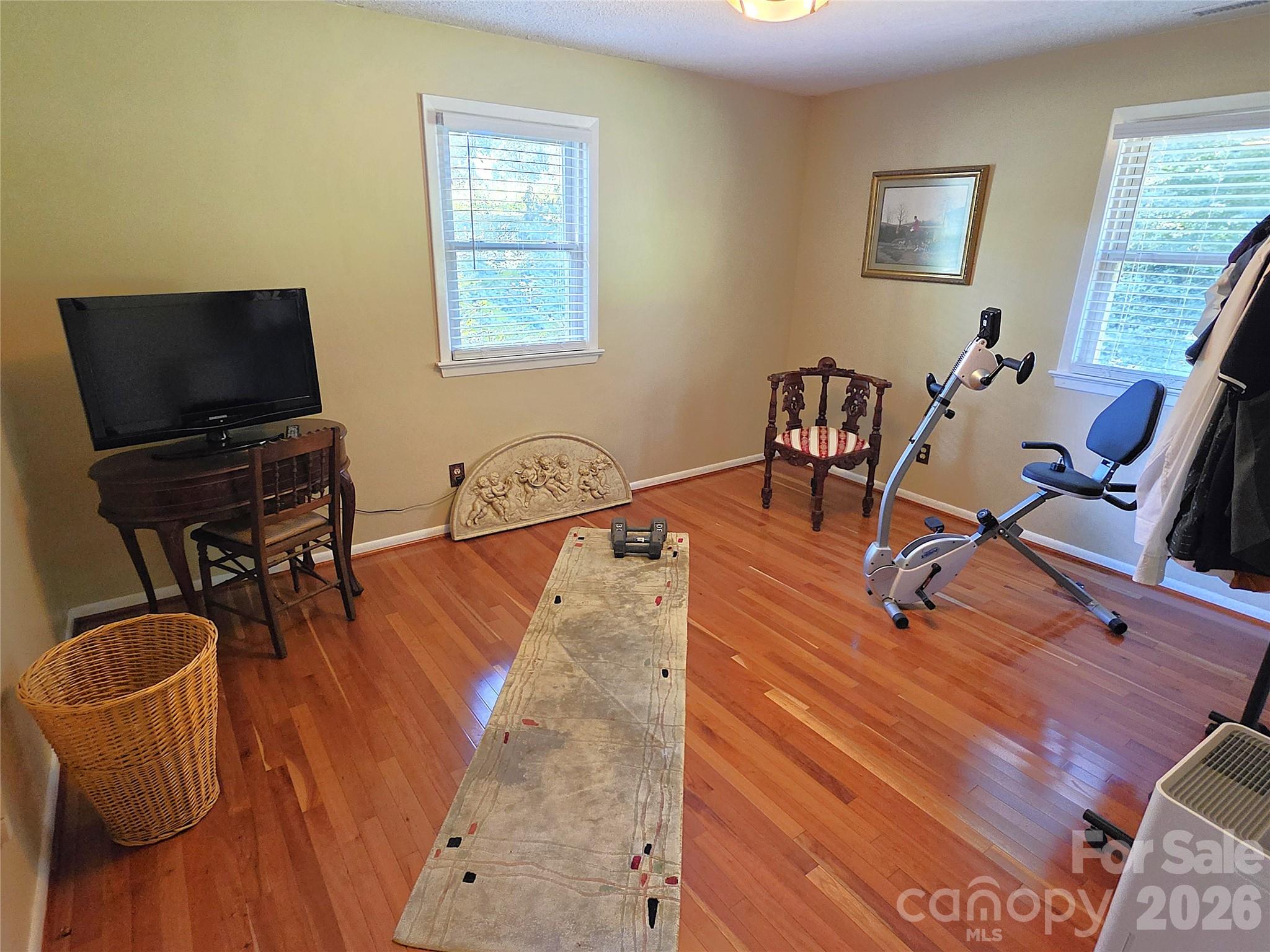 2925 4th Street Drive Property Photo 9