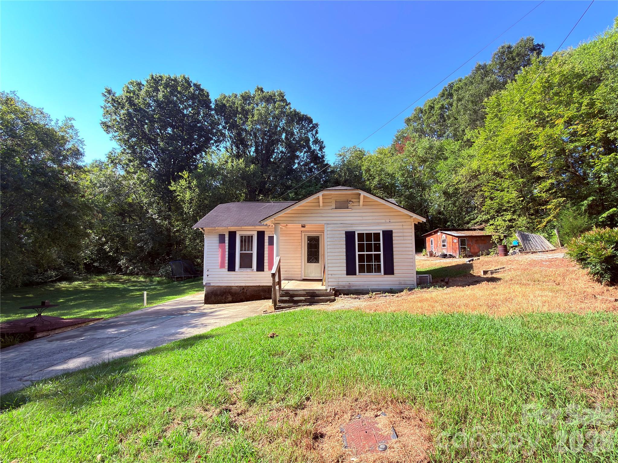 331 Grant Street Property Photo 1