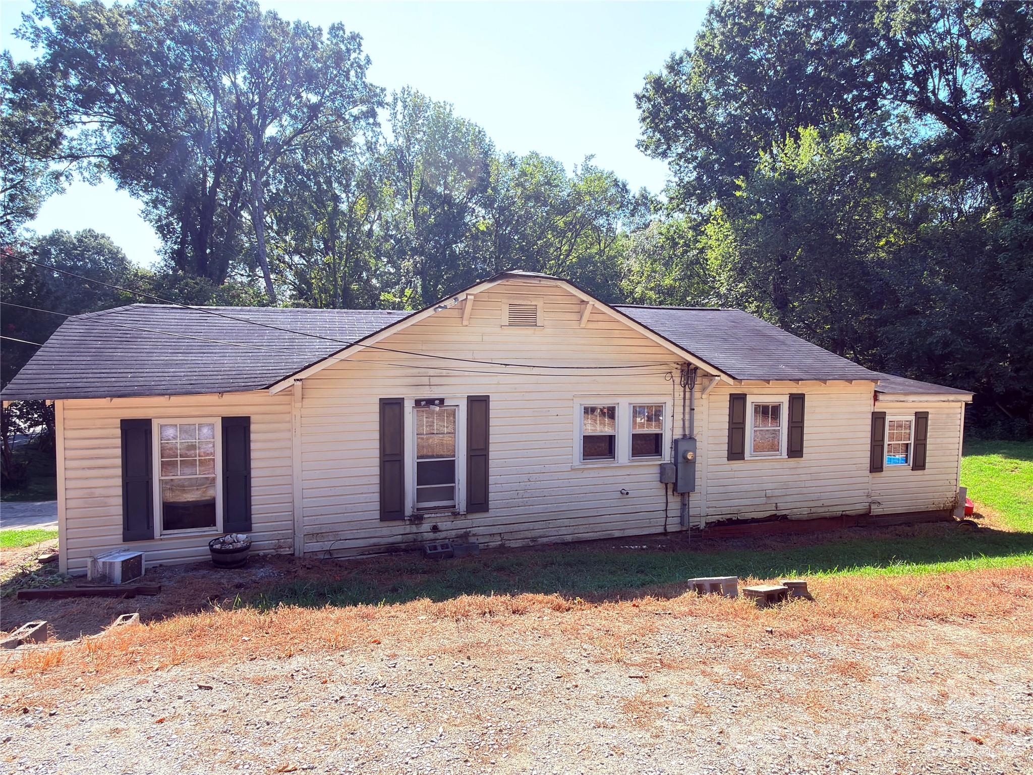 331 Grant Street Property Photo 4