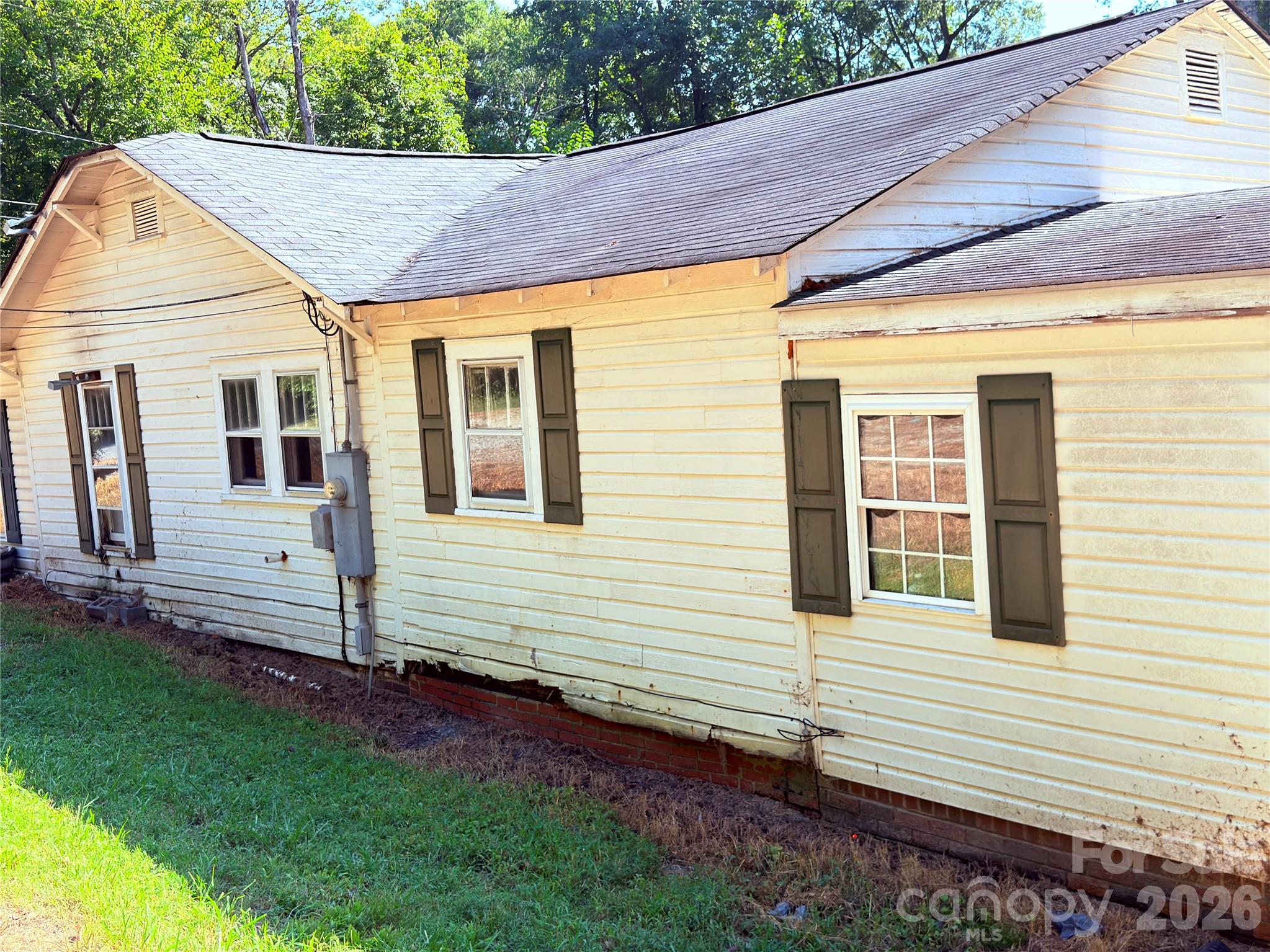 331 Grant Street Property Photo 5