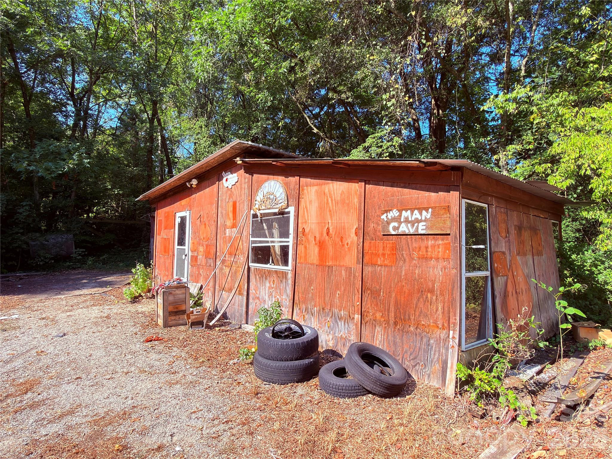 331 Grant Street Property Photo 6