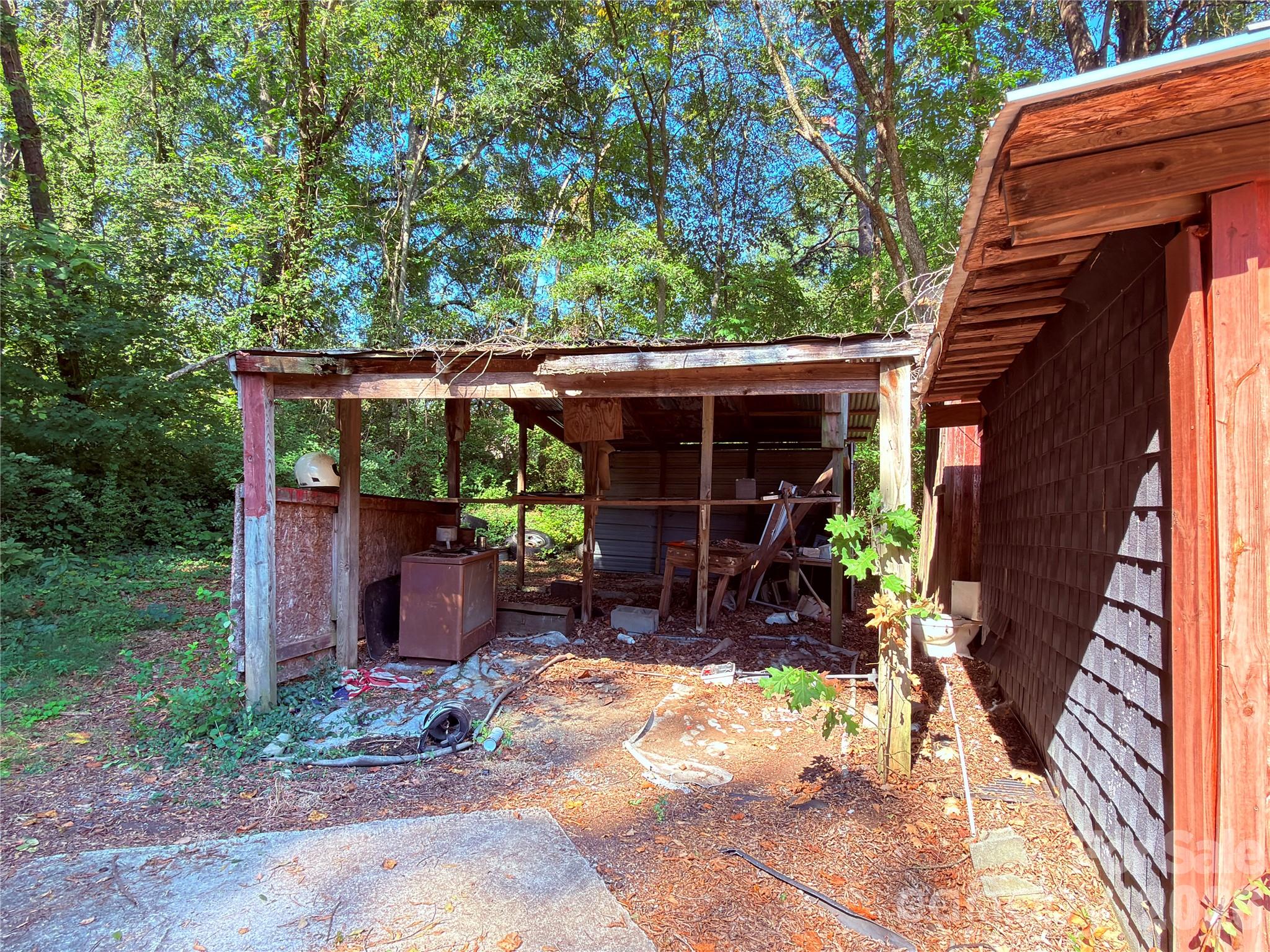 331 Grant Street Property Photo 7