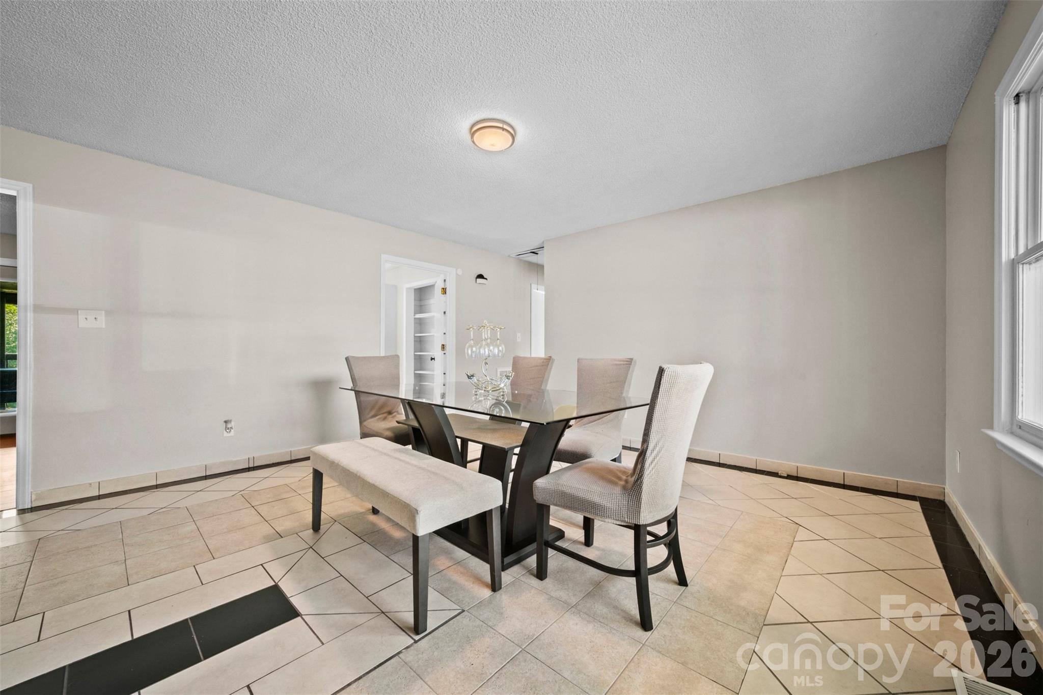 3014 Morgan Mill Road Property Photo 7