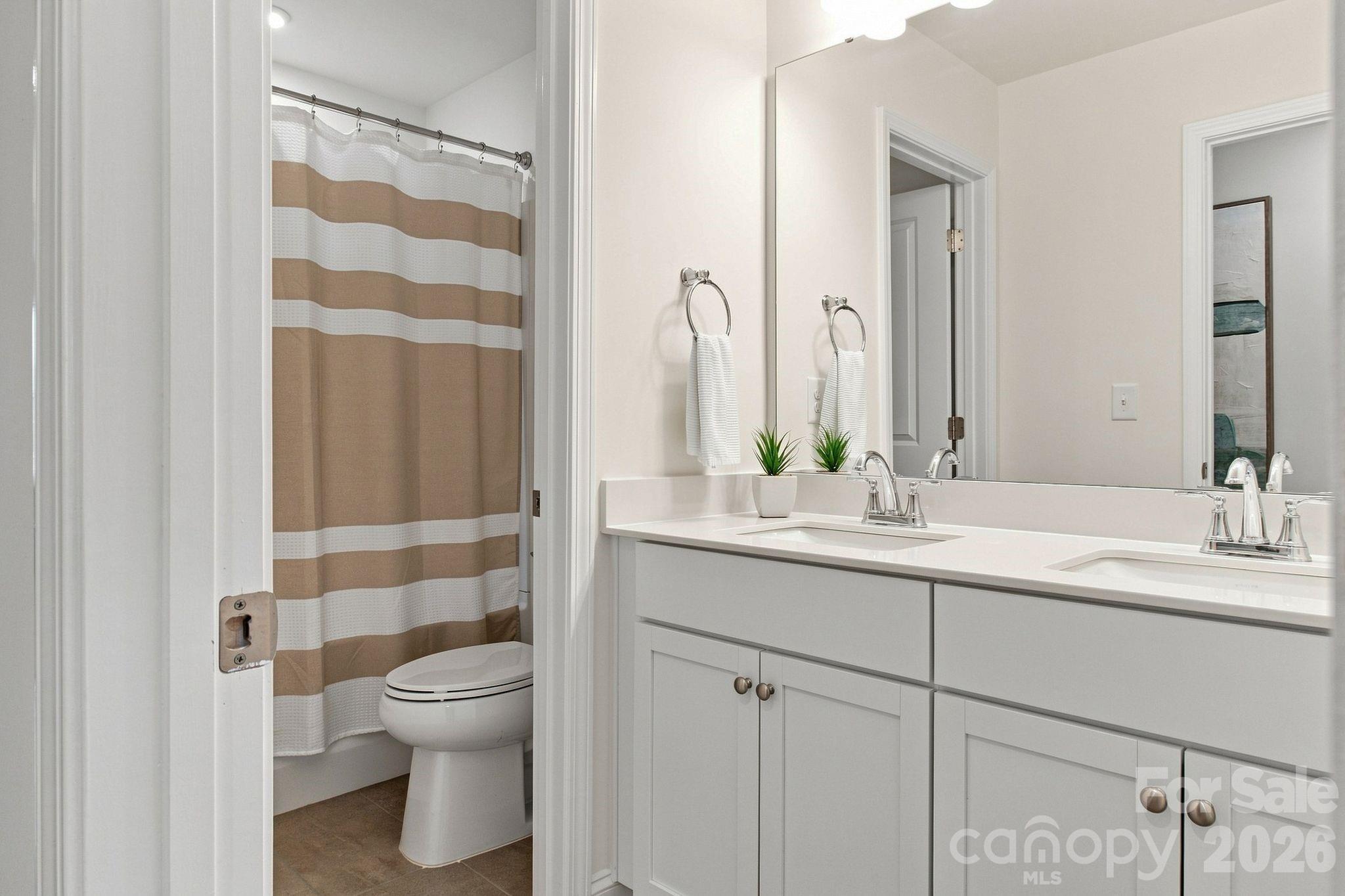 6007 Mariemont Circle Property Photo 21