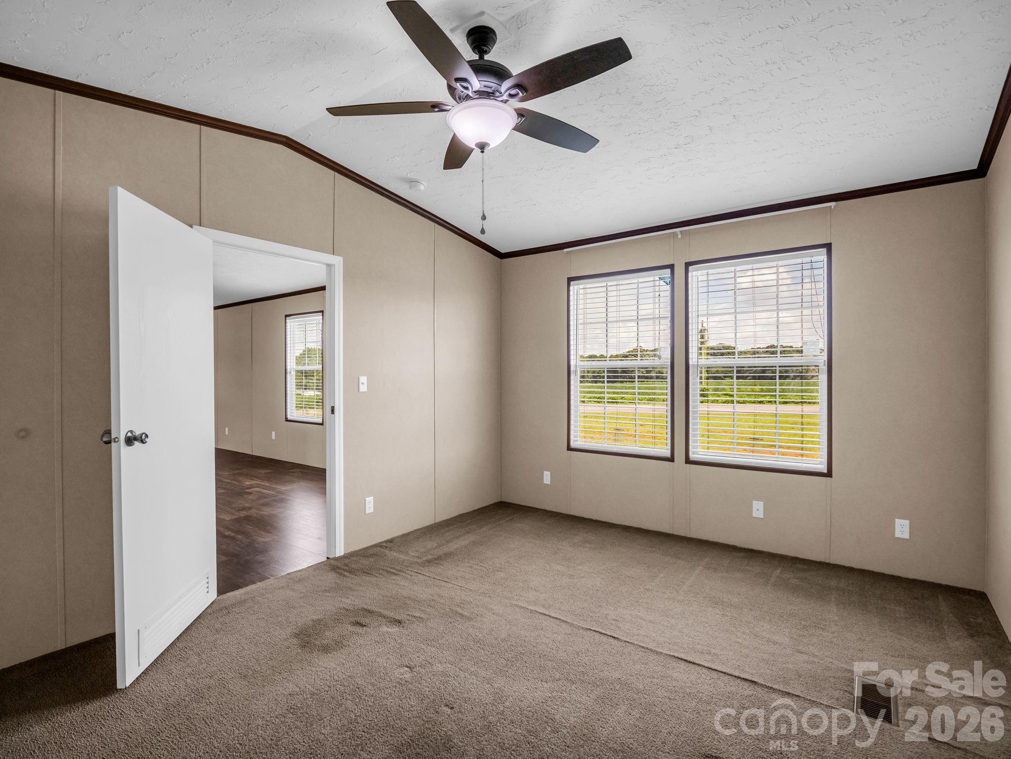 1760 Beachwood Road Property Photo 14