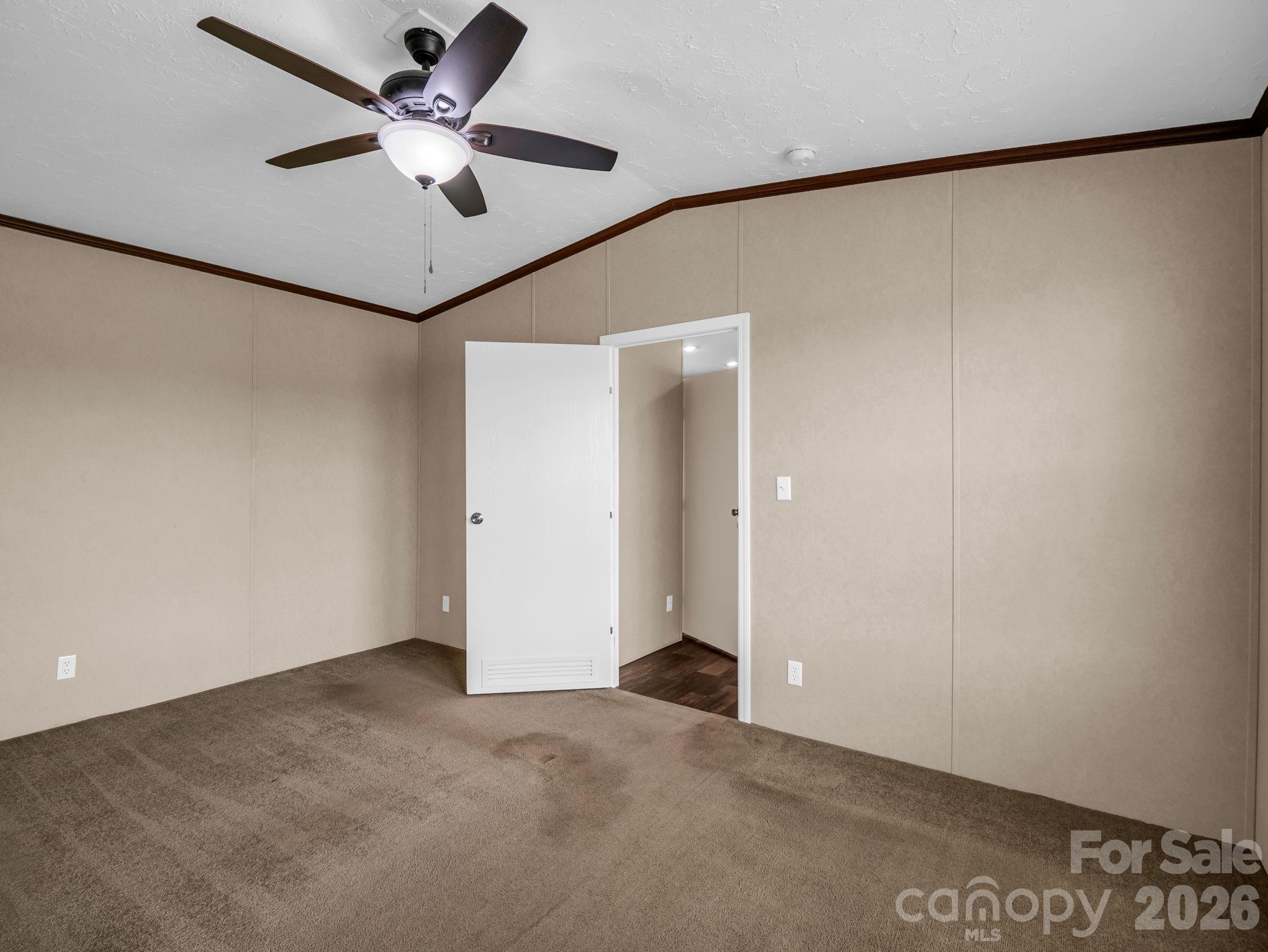 1760 Beachwood Road Property Photo 16