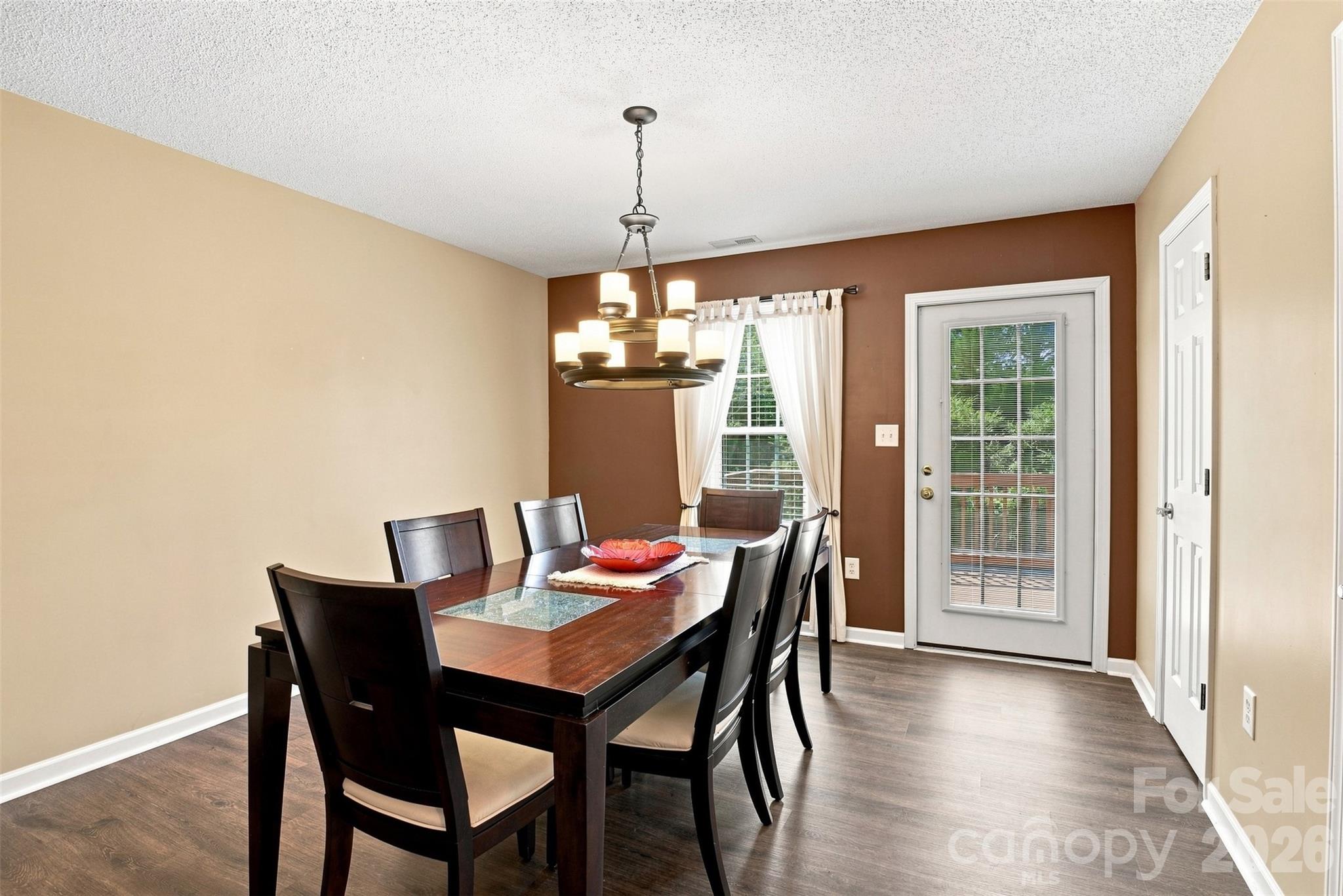 106 Locomotive Lane 201 Property Photo 3