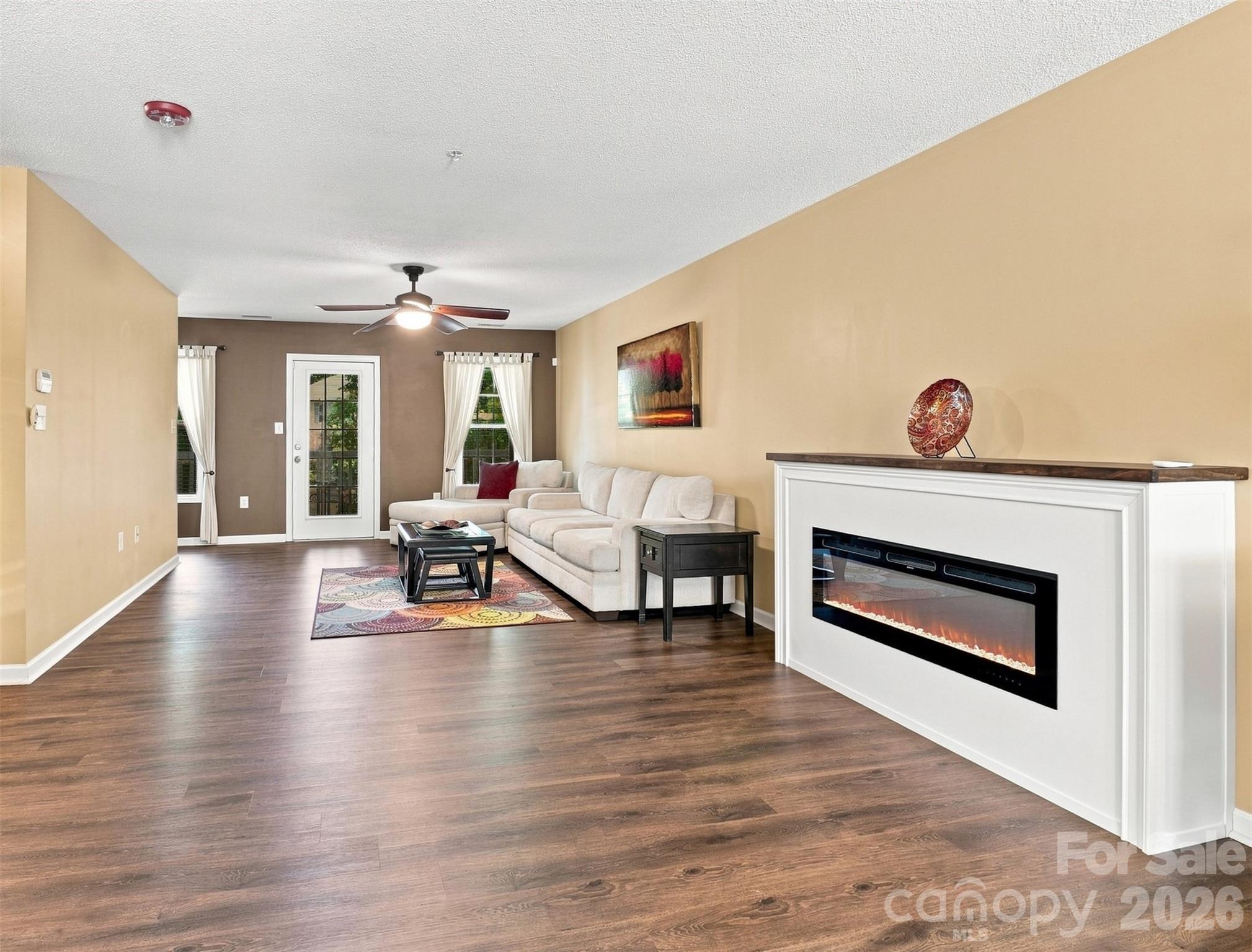 106 Locomotive Lane 201 Property Photo 14