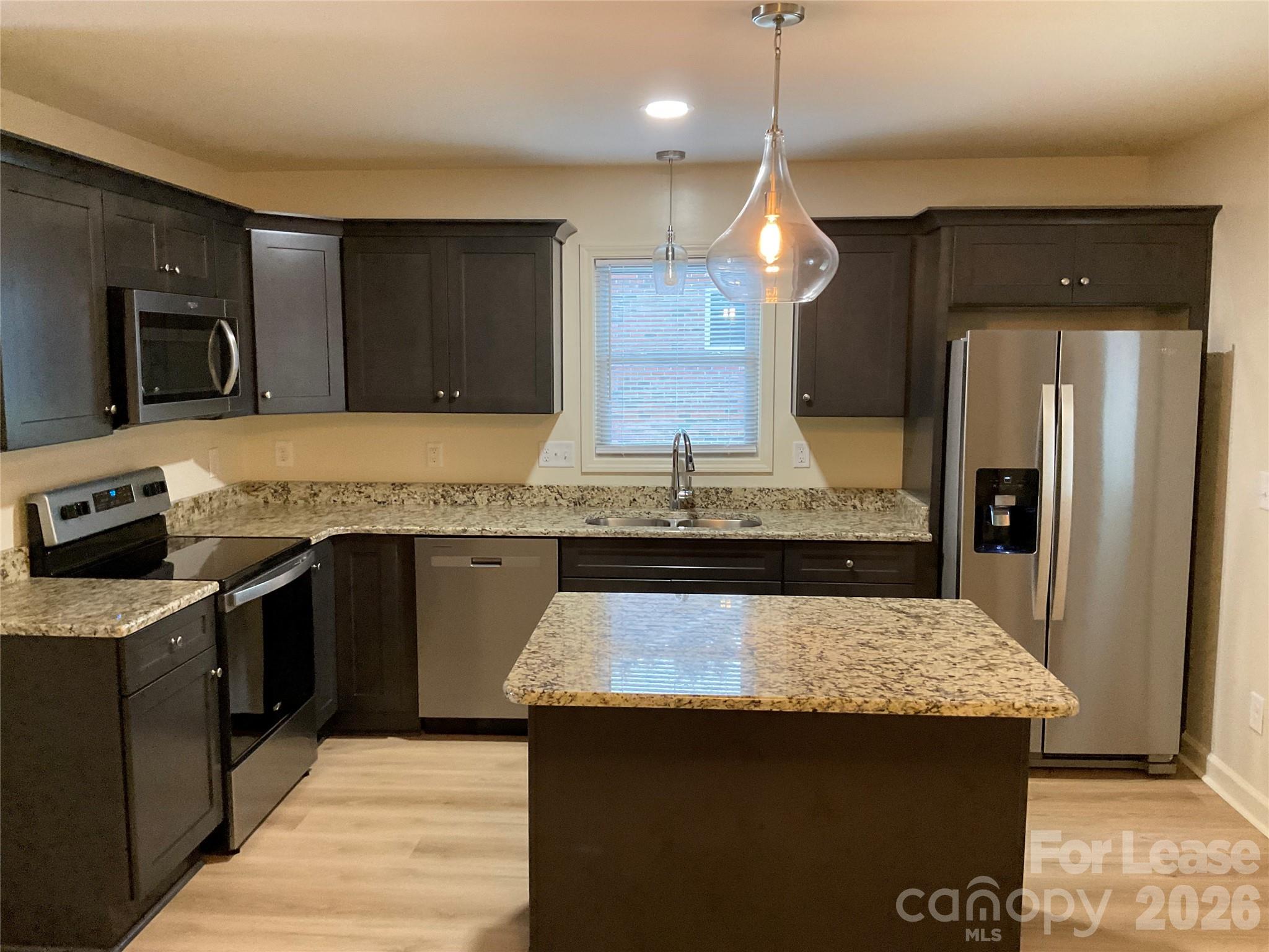 1287 Janice Road Property Photo 3