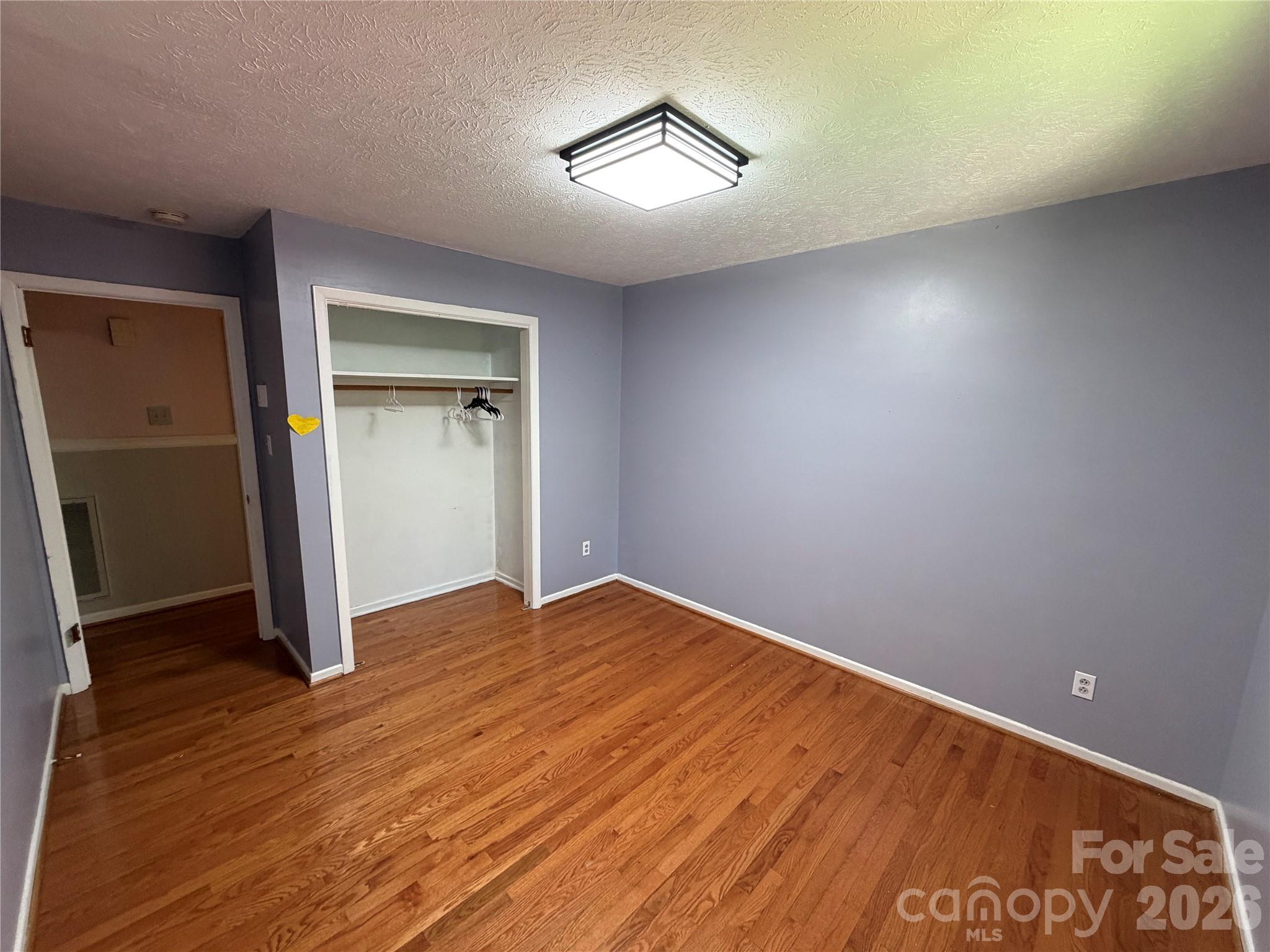 517 Goldwater Street Property Photo 13