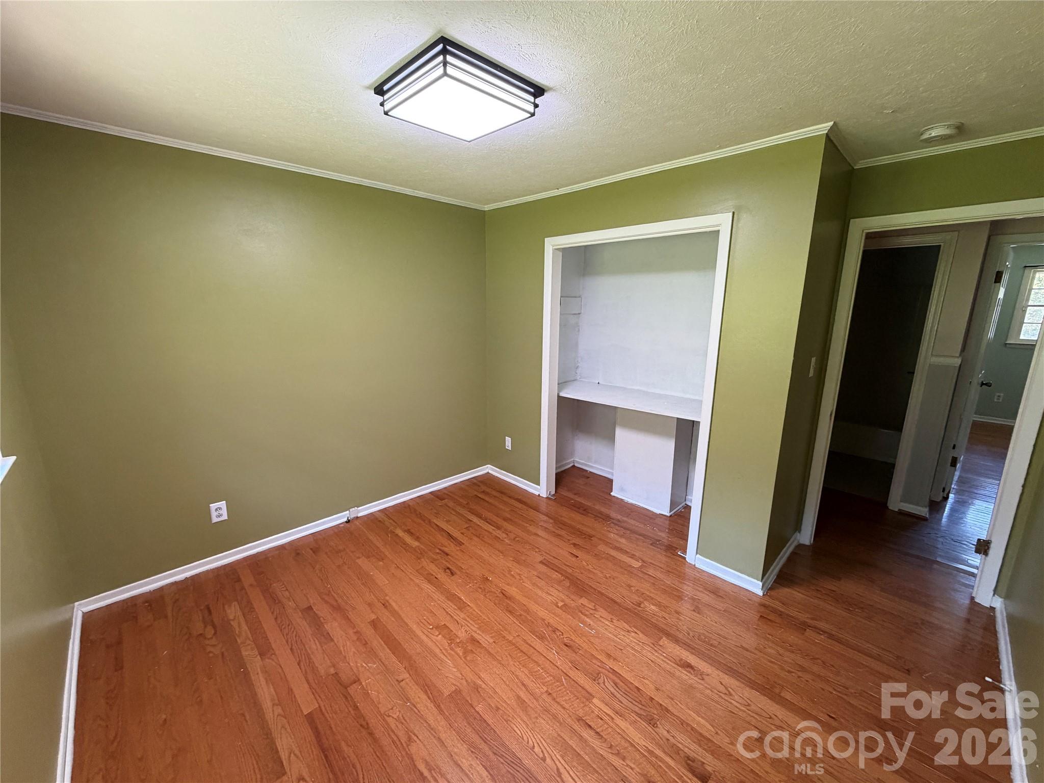 517 Goldwater Street Property Photo 16