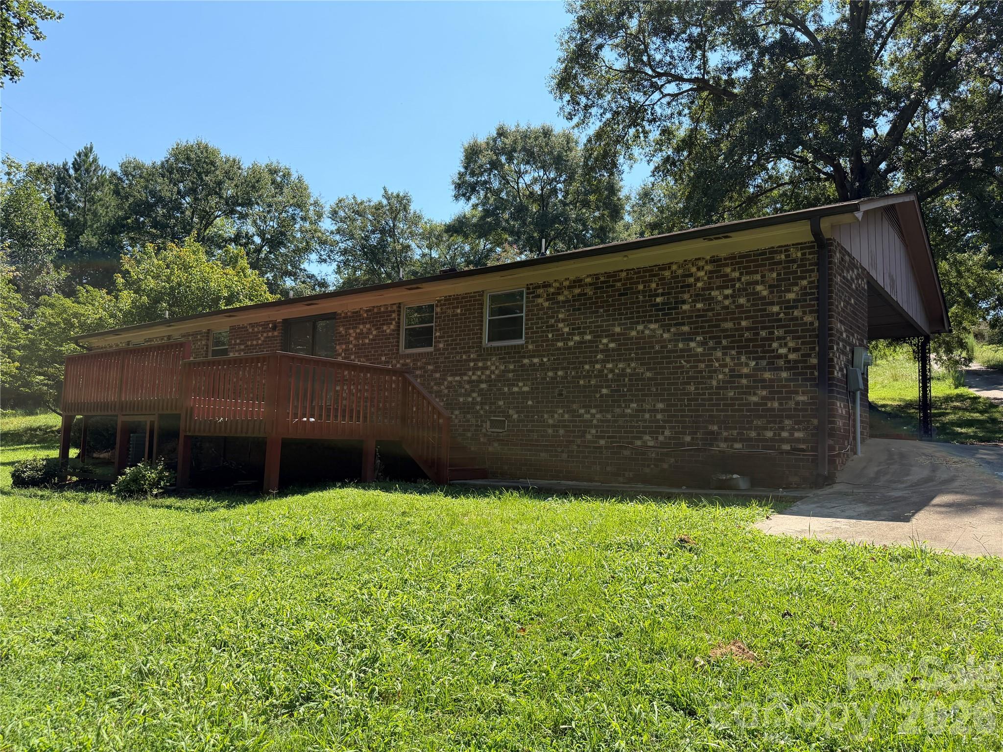 517 Goldwater Street Property Photo 25