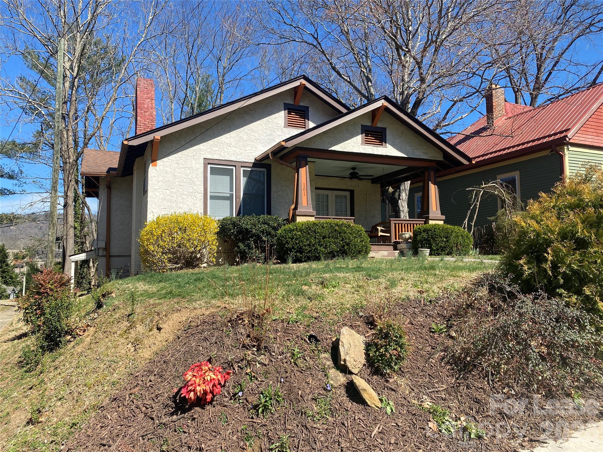 181 Flint Street Property Photo 1