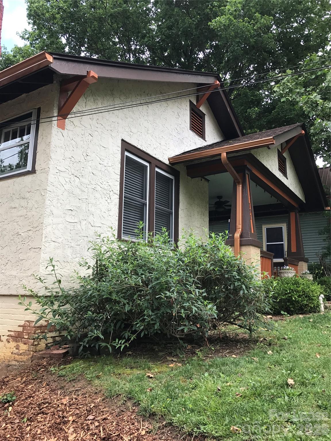 181 Flint Street Property Photo 4