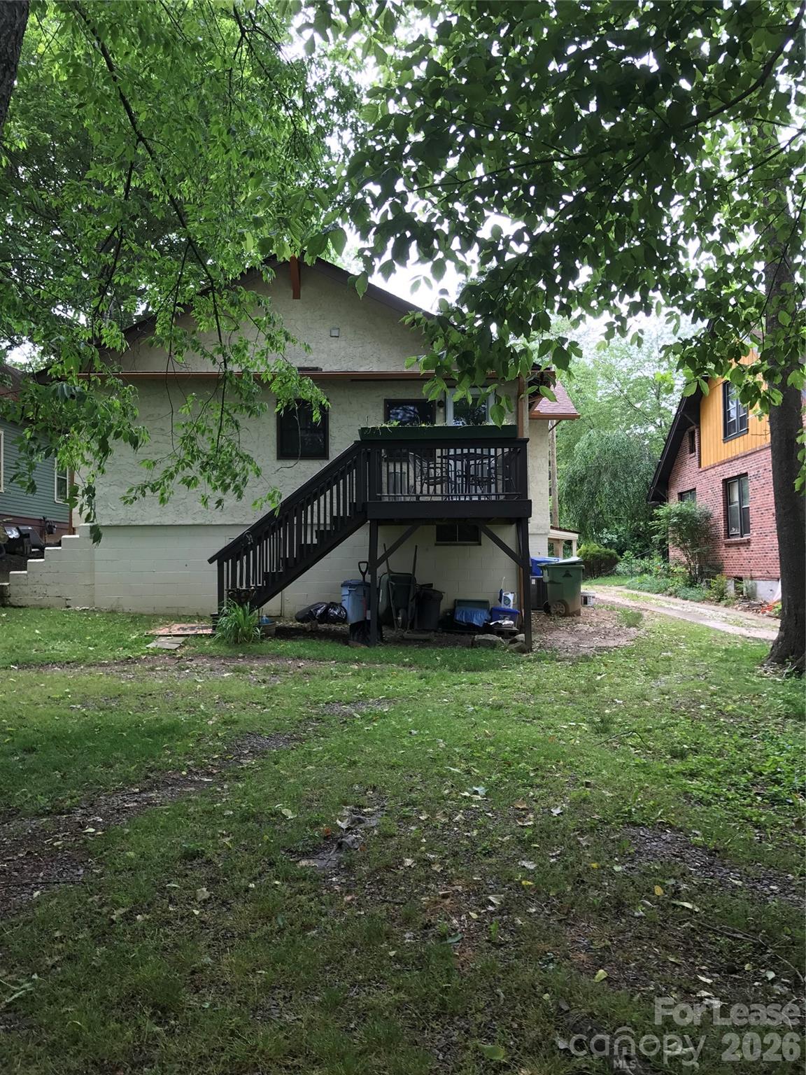 181 Flint Street Property Photo 5