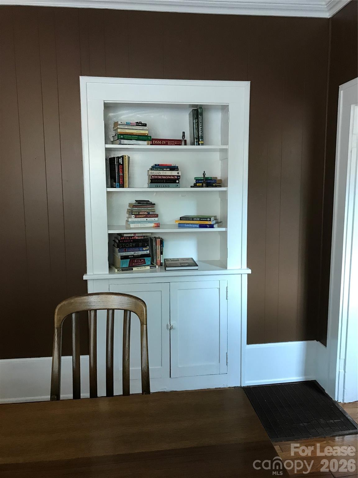 181 Flint Street Property Photo 12
