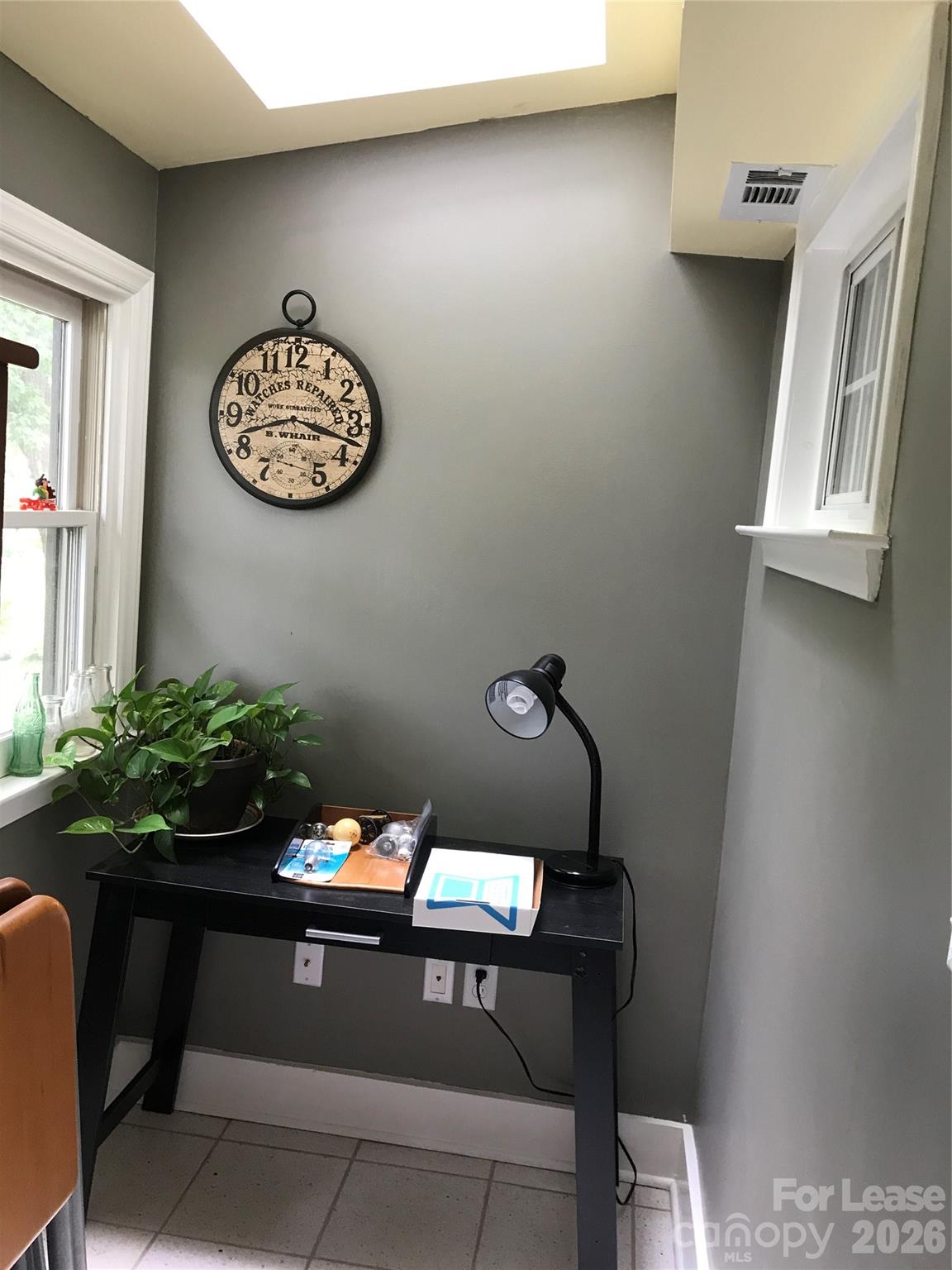 181 Flint Street Property Photo 17