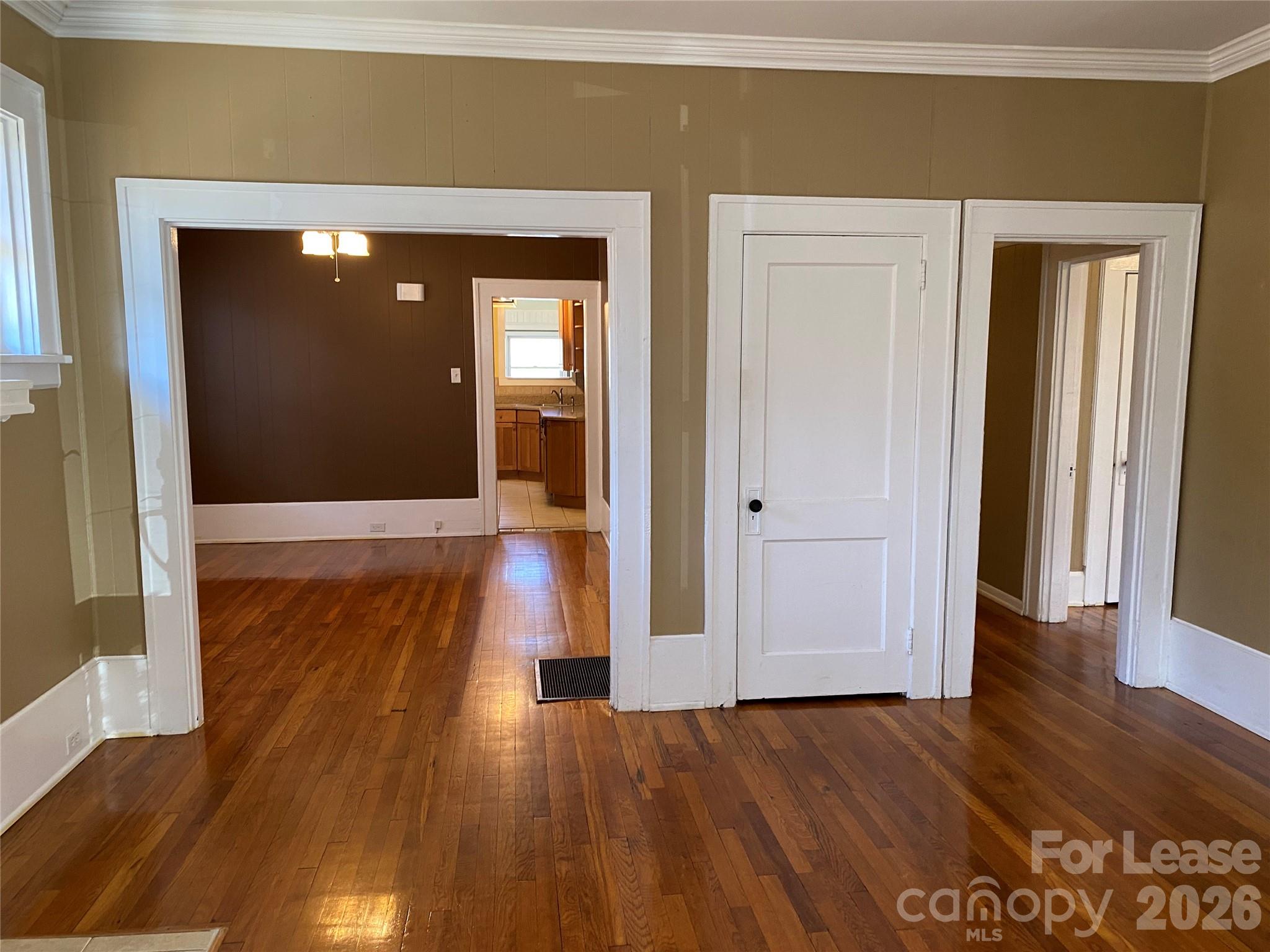 181 Flint Street Property Photo 31