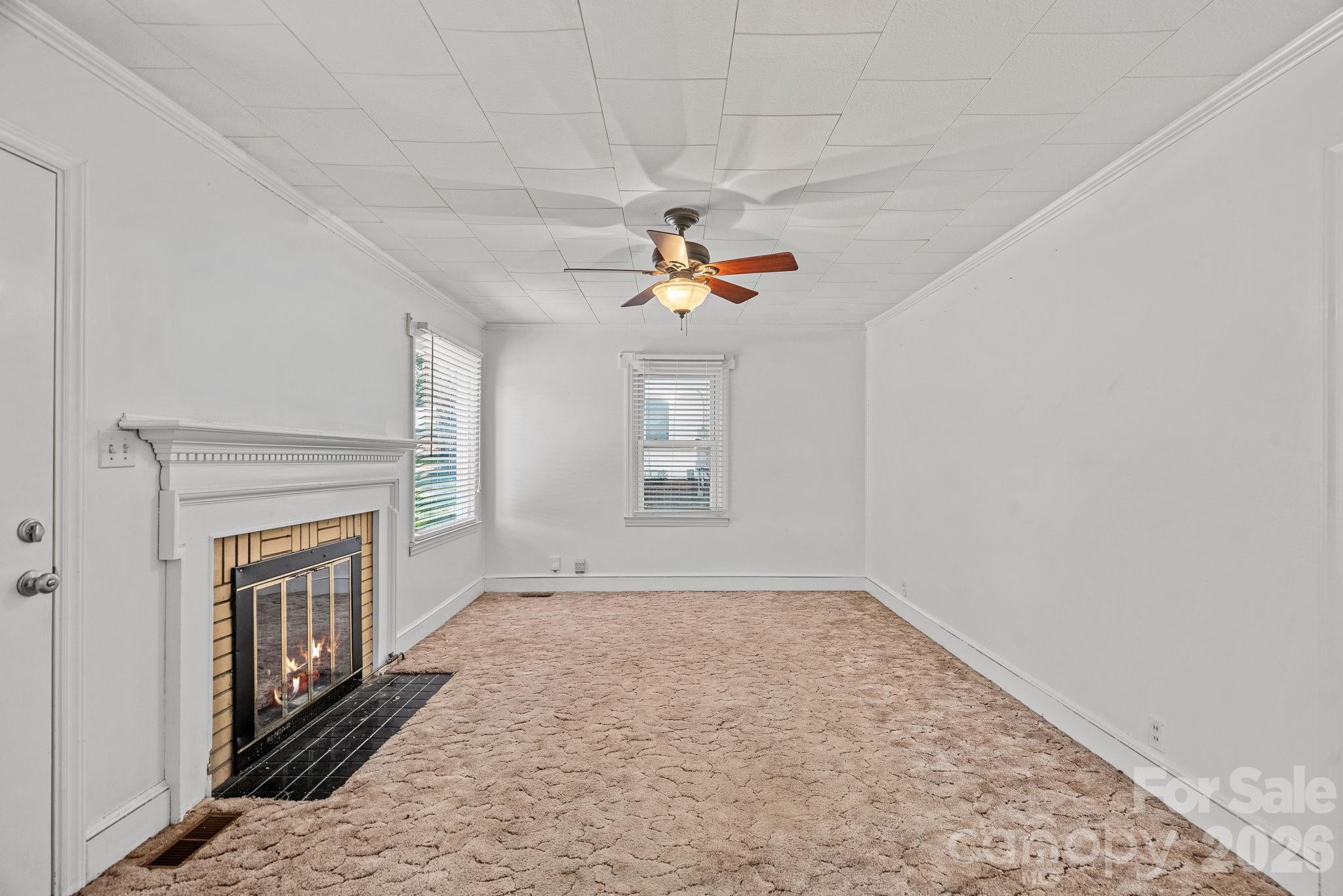 1127 Thompson Avenue Property Photo 6