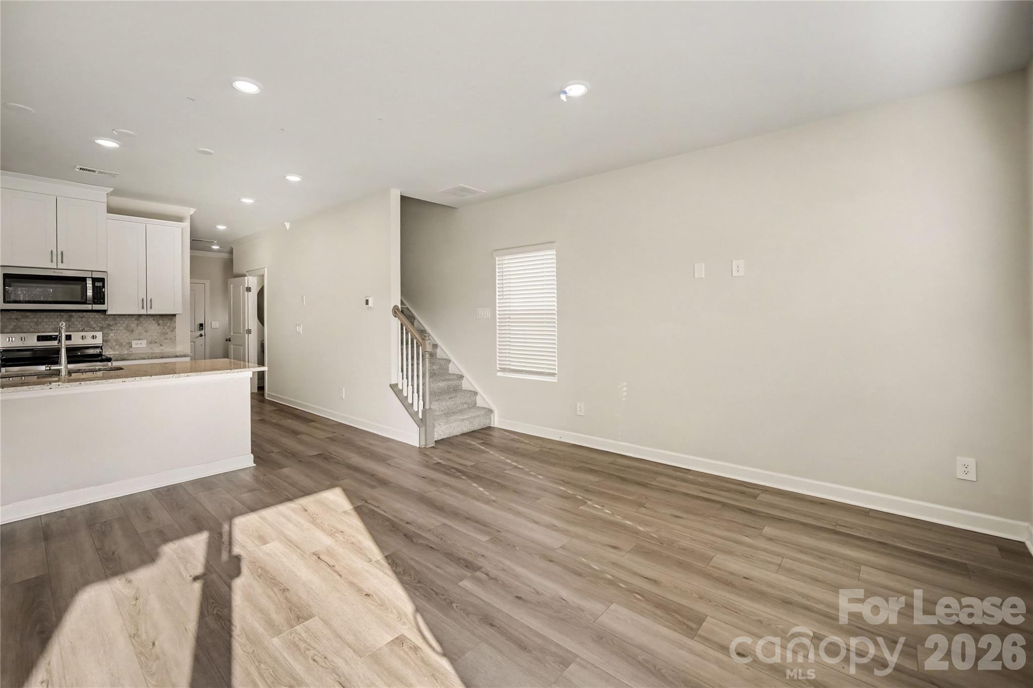 4420185 Property Photo 10