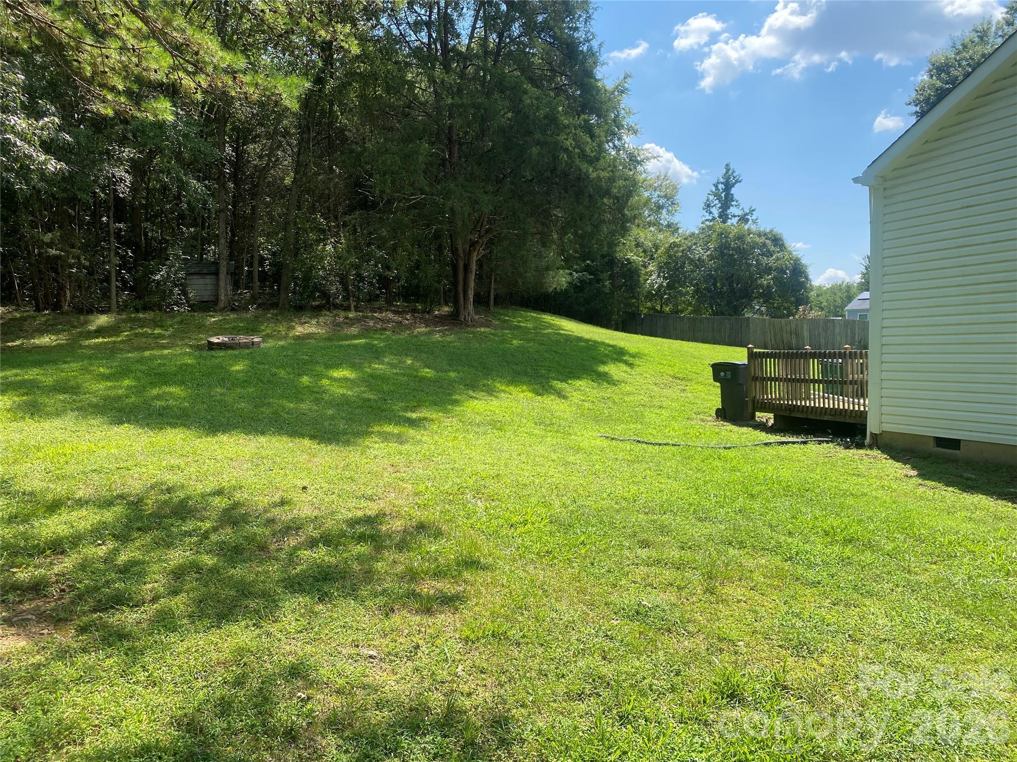 11101 Deerpath Court Property Photo 32