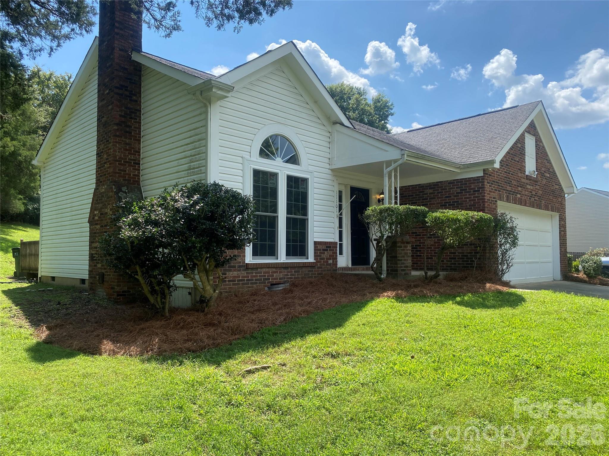 11101 Deerpath Court Property Photo 34