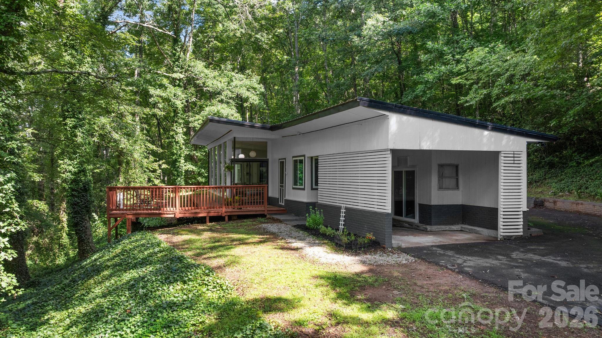 103 Riverwood Drive Property Photo 6