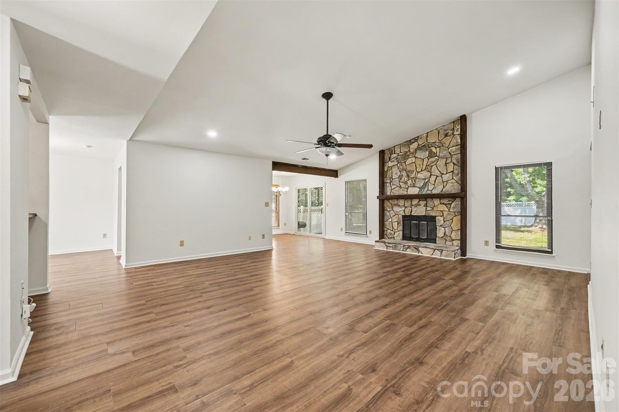 10225 Atchinson Drive Property Photo 3