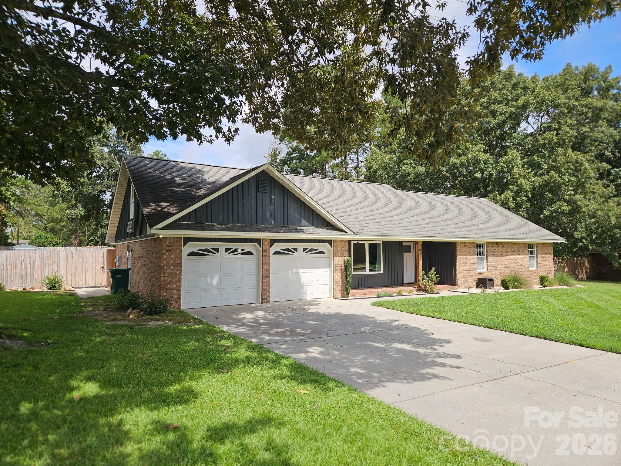1035 Waterway Drive Property Photo 1