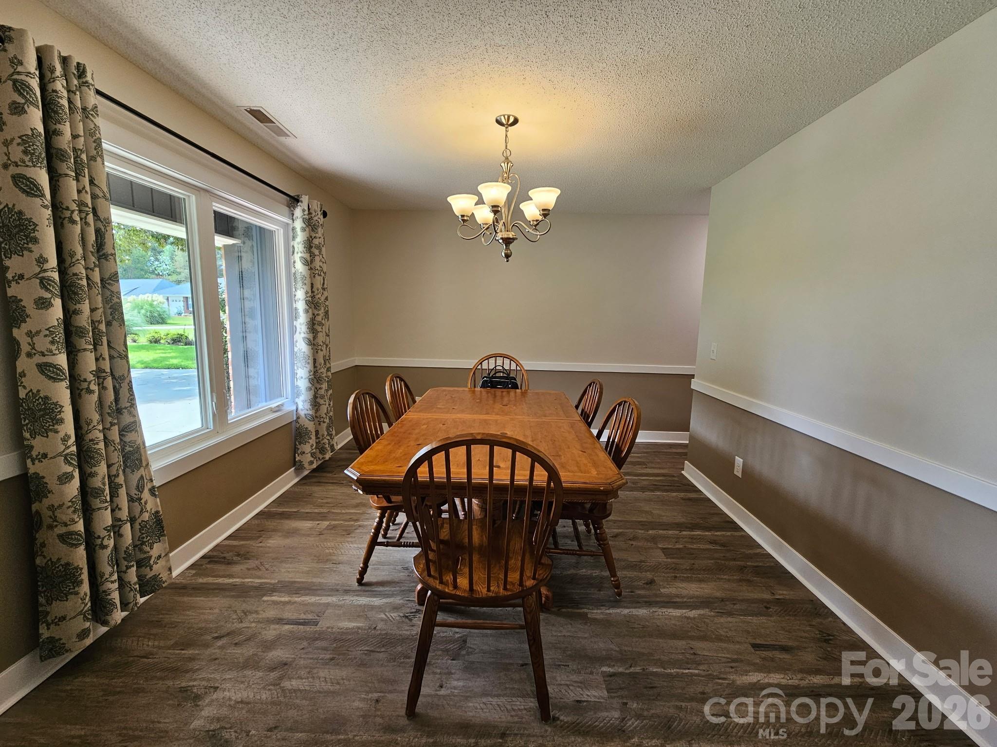 1035 Waterway Drive Property Photo 17