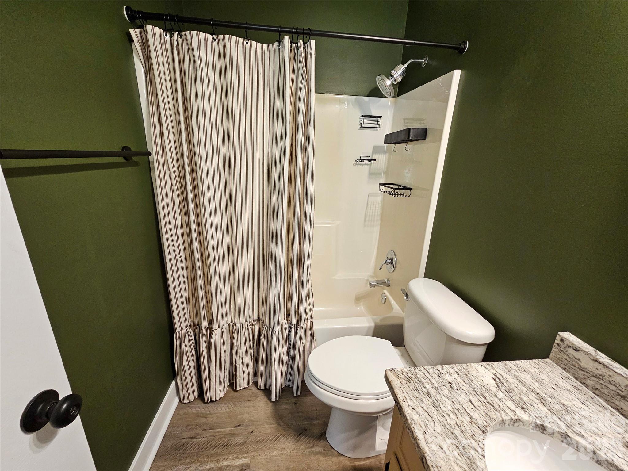 1035 Waterway Drive Property Photo 24