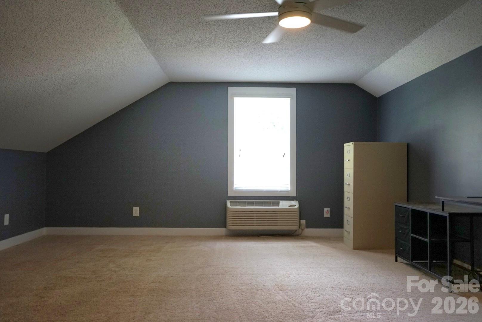 1035 Waterway Drive Property Photo 44