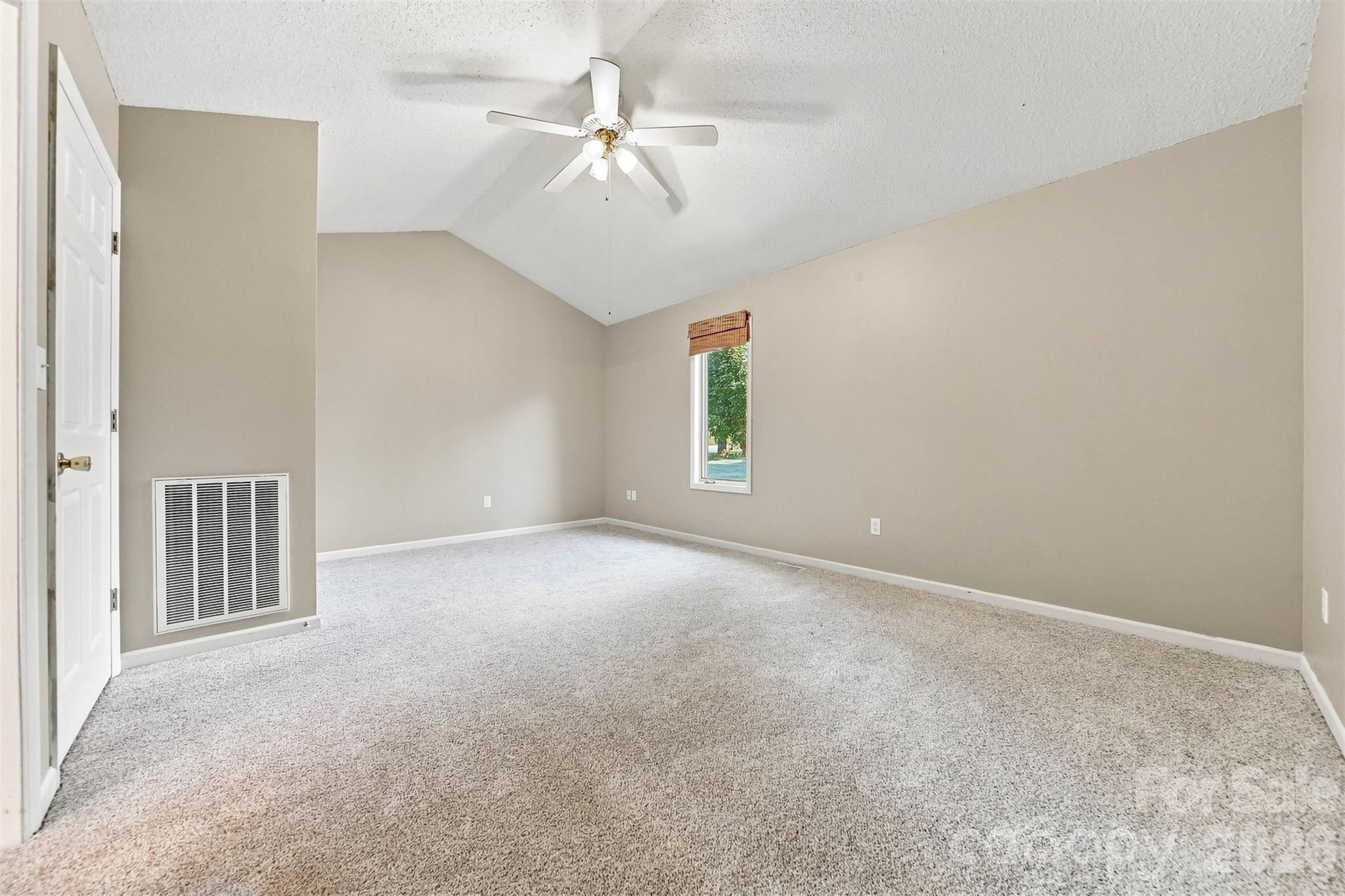 9 Daniel Circle Property Photo 22
