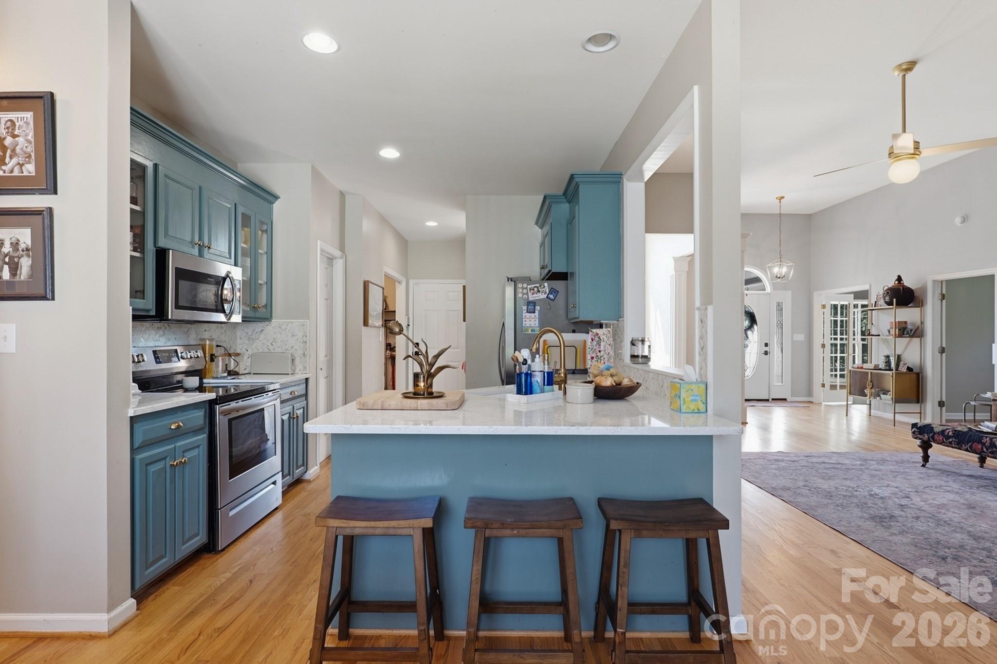 8025 Silver Maple Lane Property Photo 8