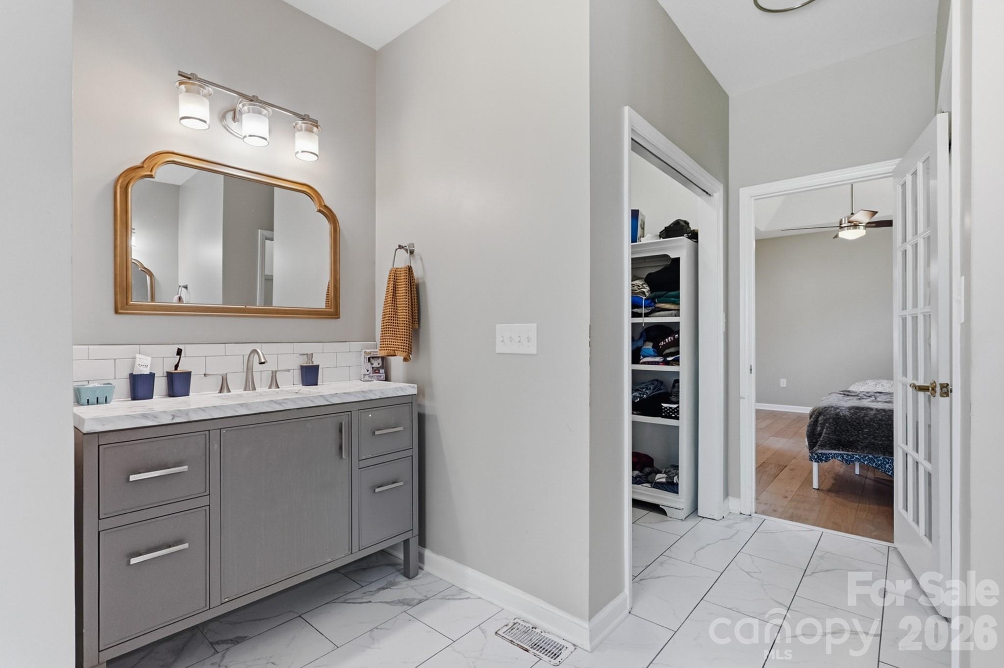 8025 Silver Maple Lane Property Photo 19