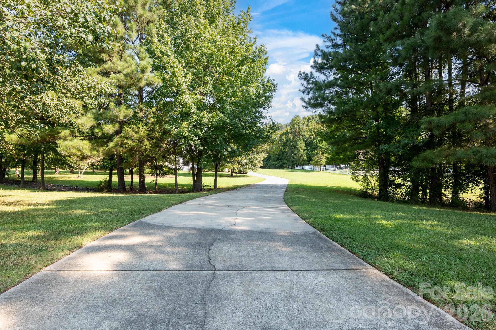 8025 Silver Maple Lane Property Photo 35