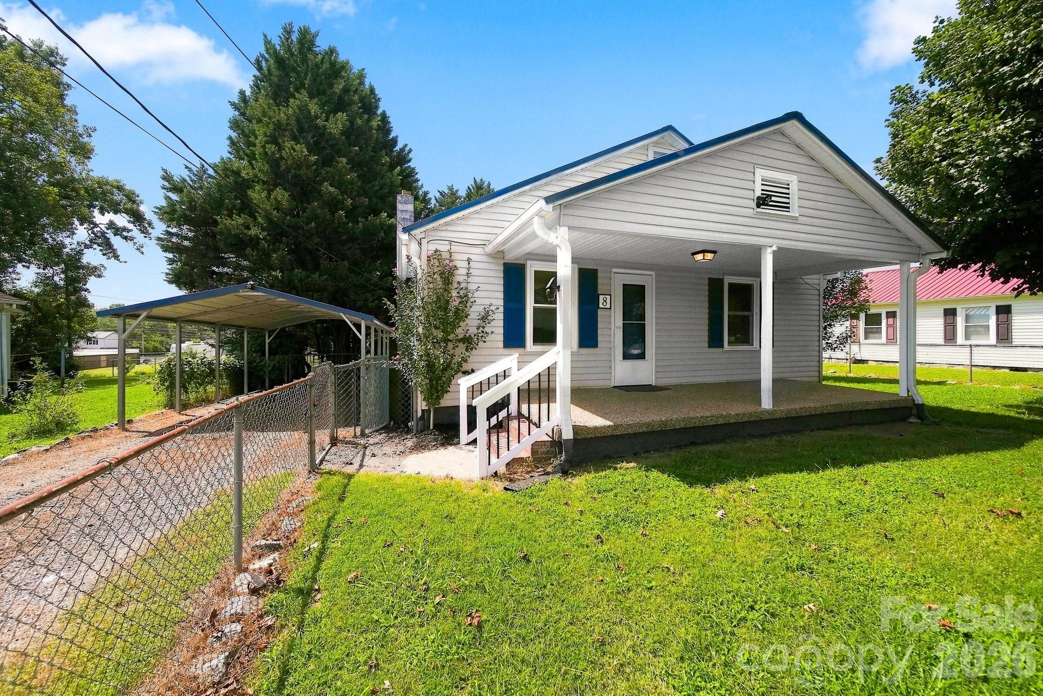 8 Crescent Street Property Photo 1