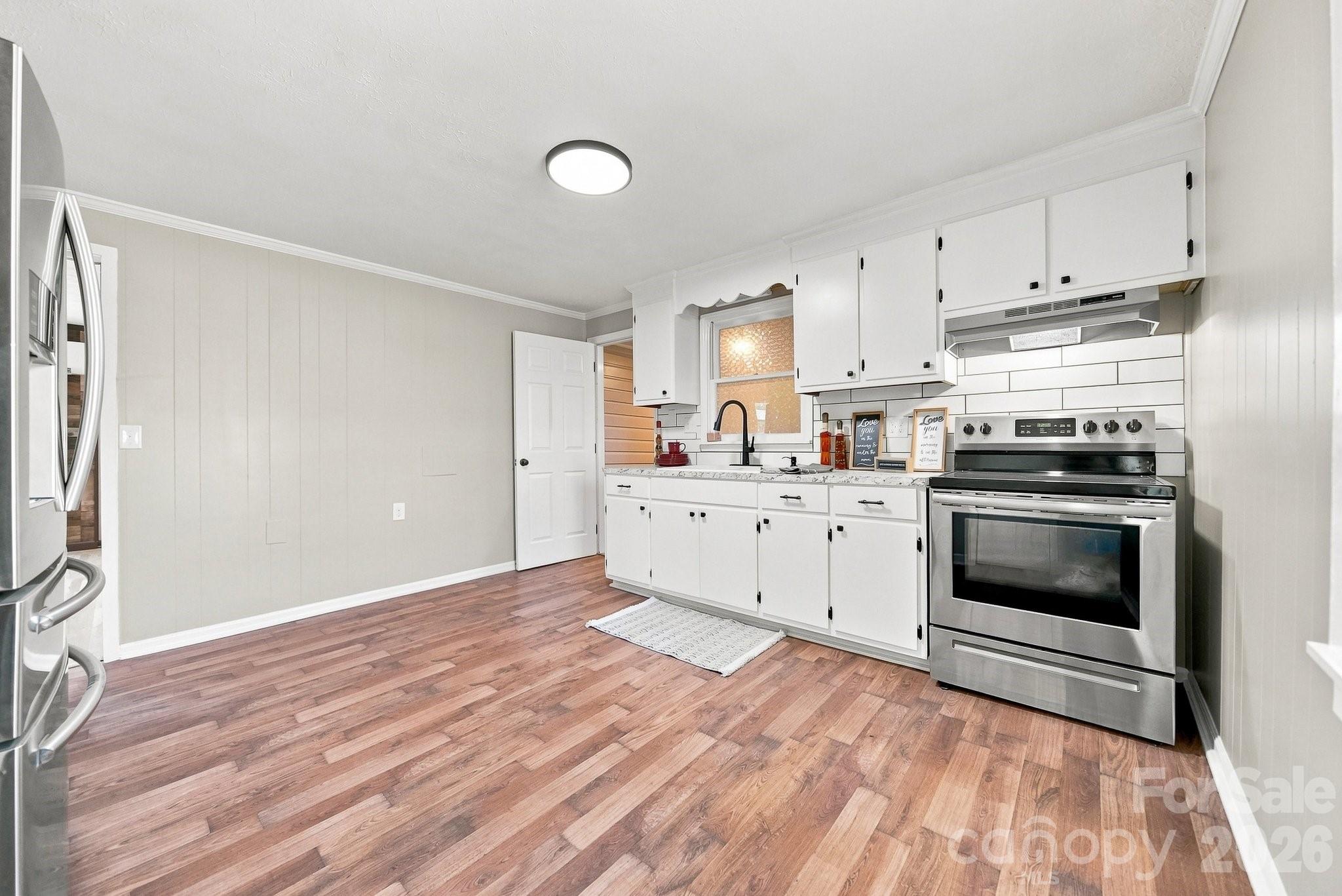 8 Crescent Street Property Photo 8