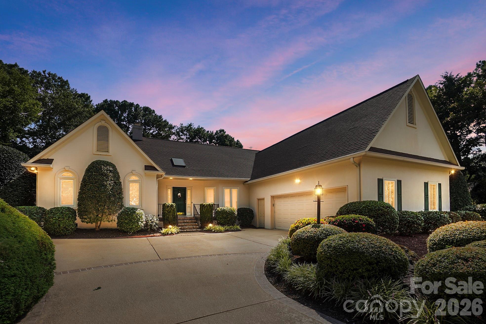 1159 Asheford Green Avenue Property Photo 1