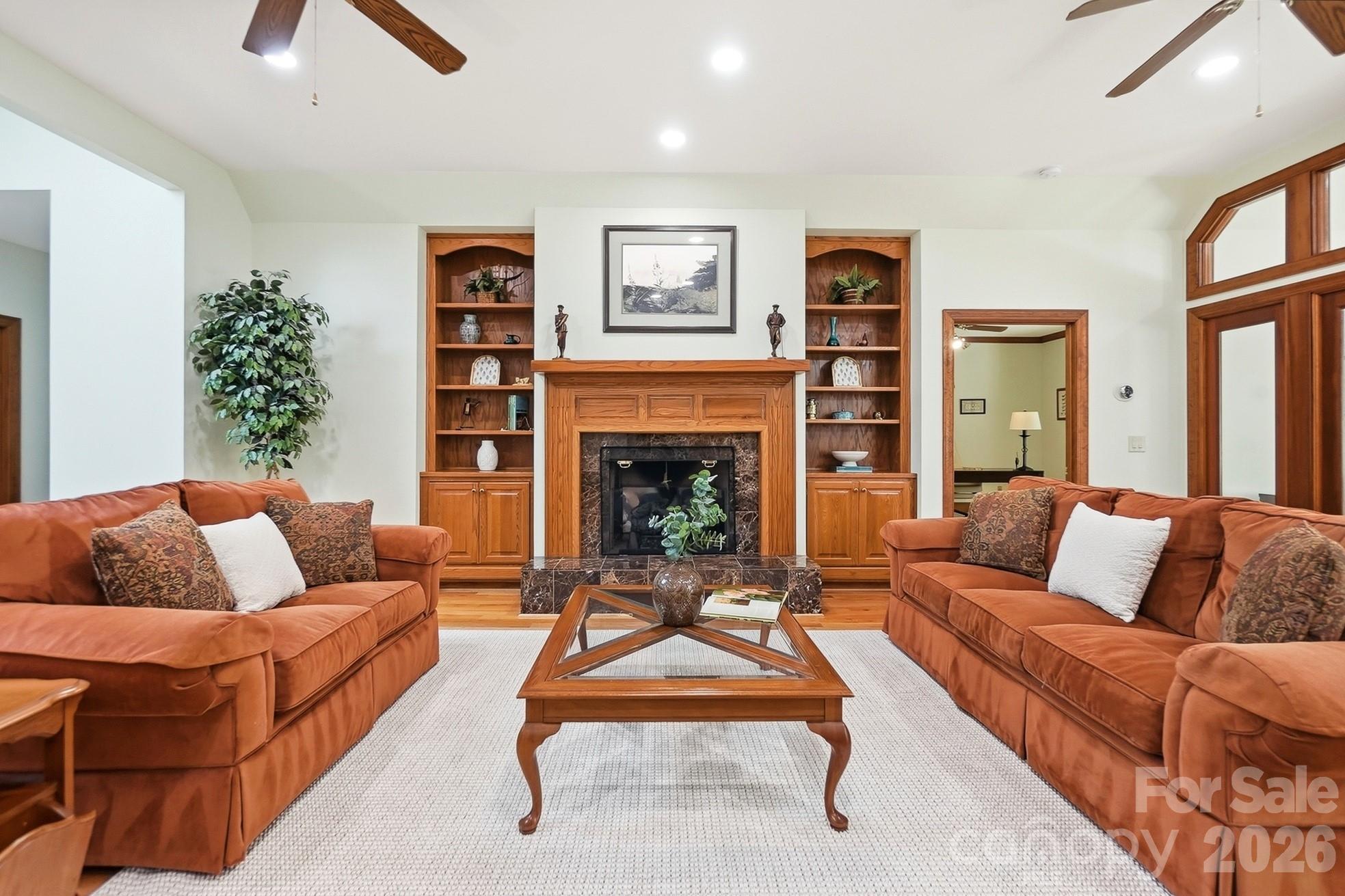 1159 Asheford Green Avenue Property Photo 4