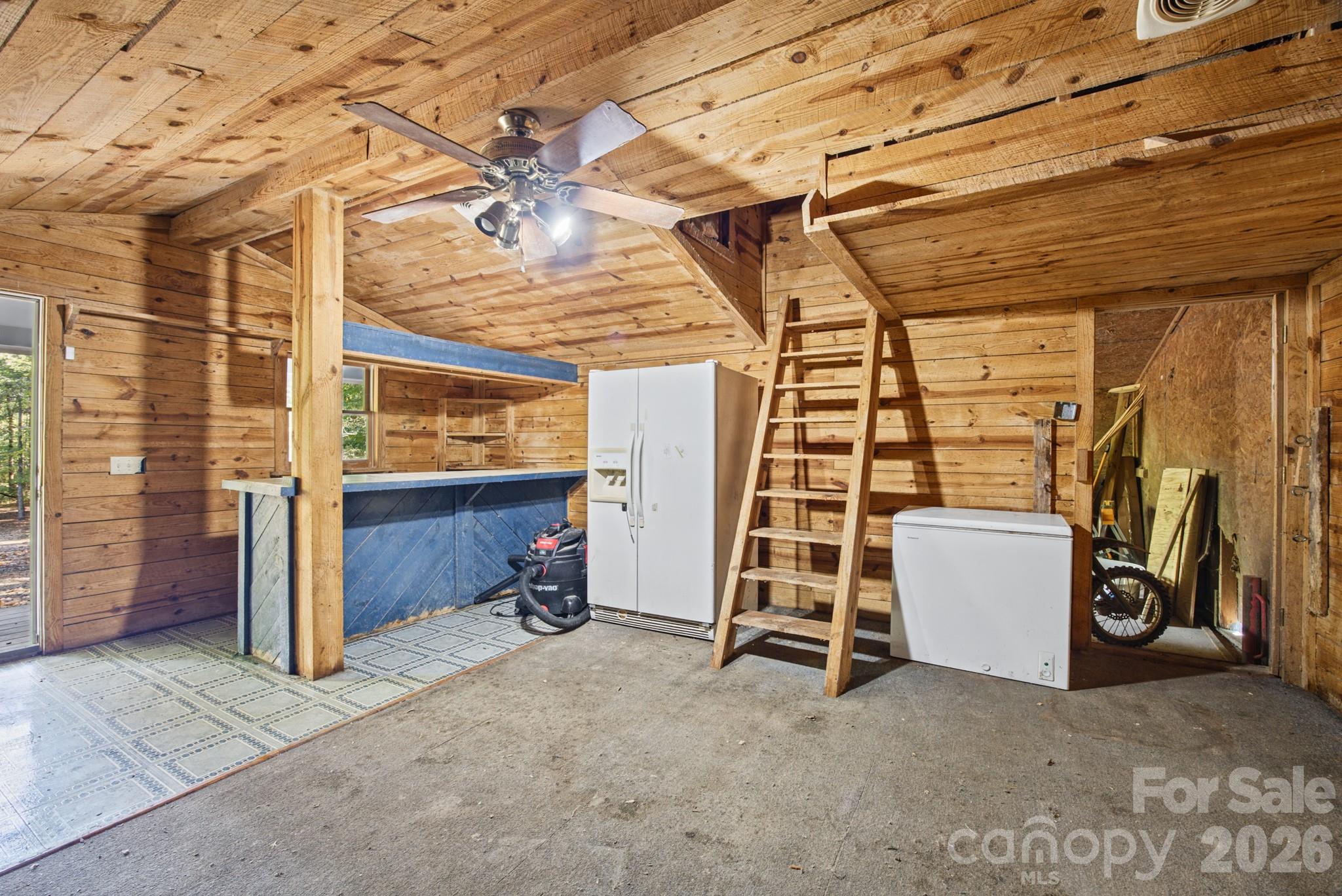 2703 Blythe Road Property Photo 28